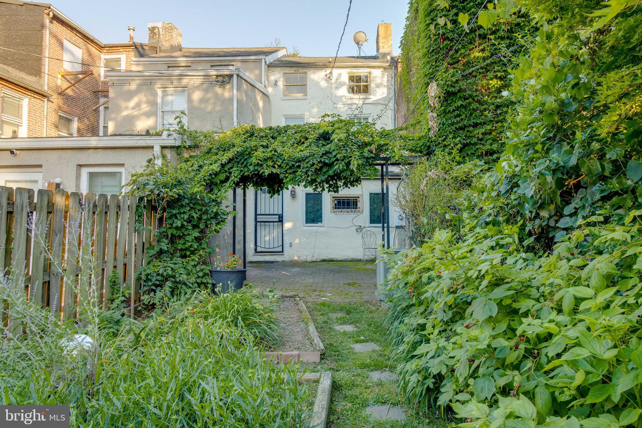 RIDGELY'S DELIGHT - Residential