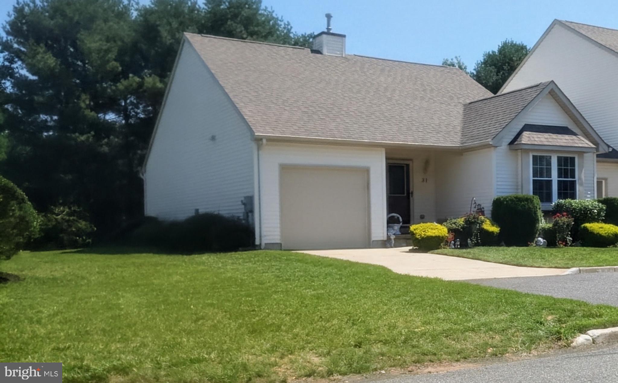 31 TIMBERLINE DRIVE