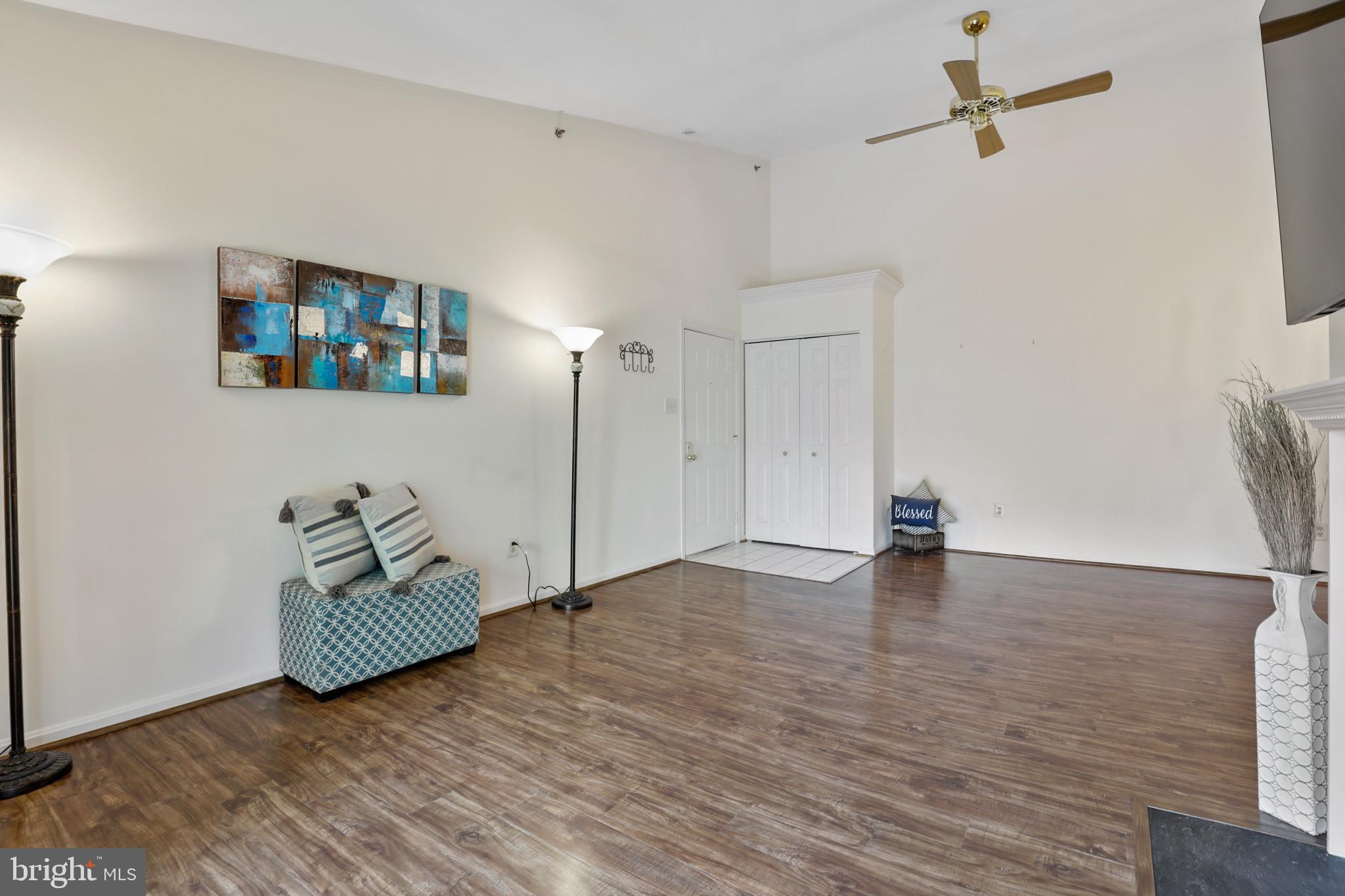 QUAIL CREEK CONDOS - Residential