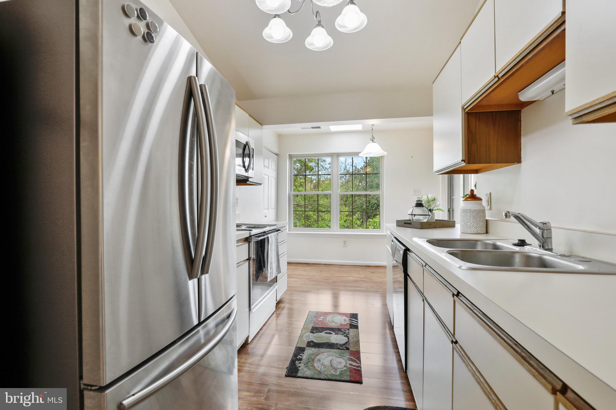 QUAIL CREEK CONDOS - Residential