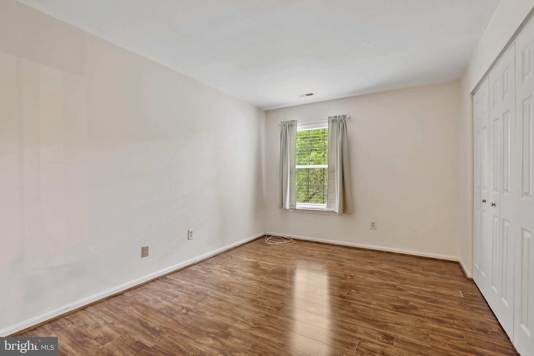 QUAIL CREEK CONDOS - Residential