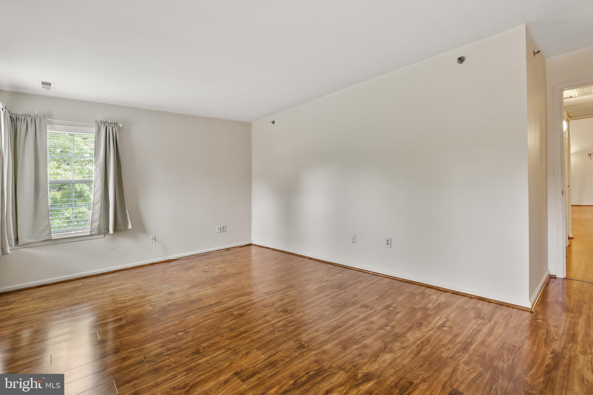 QUAIL CREEK CONDOS - Residential