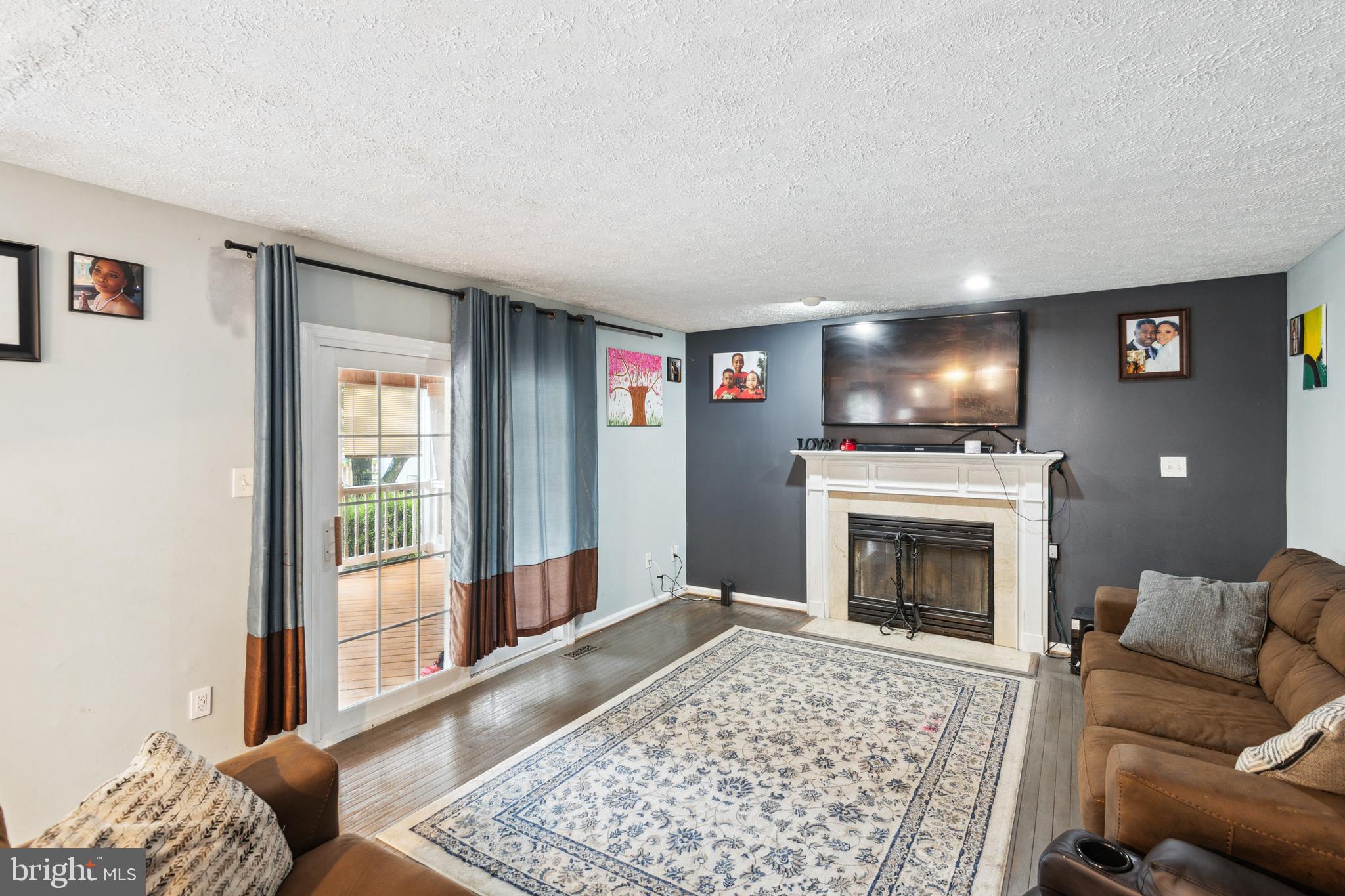 FREDERICKTOWNE VILLAGE - Residential