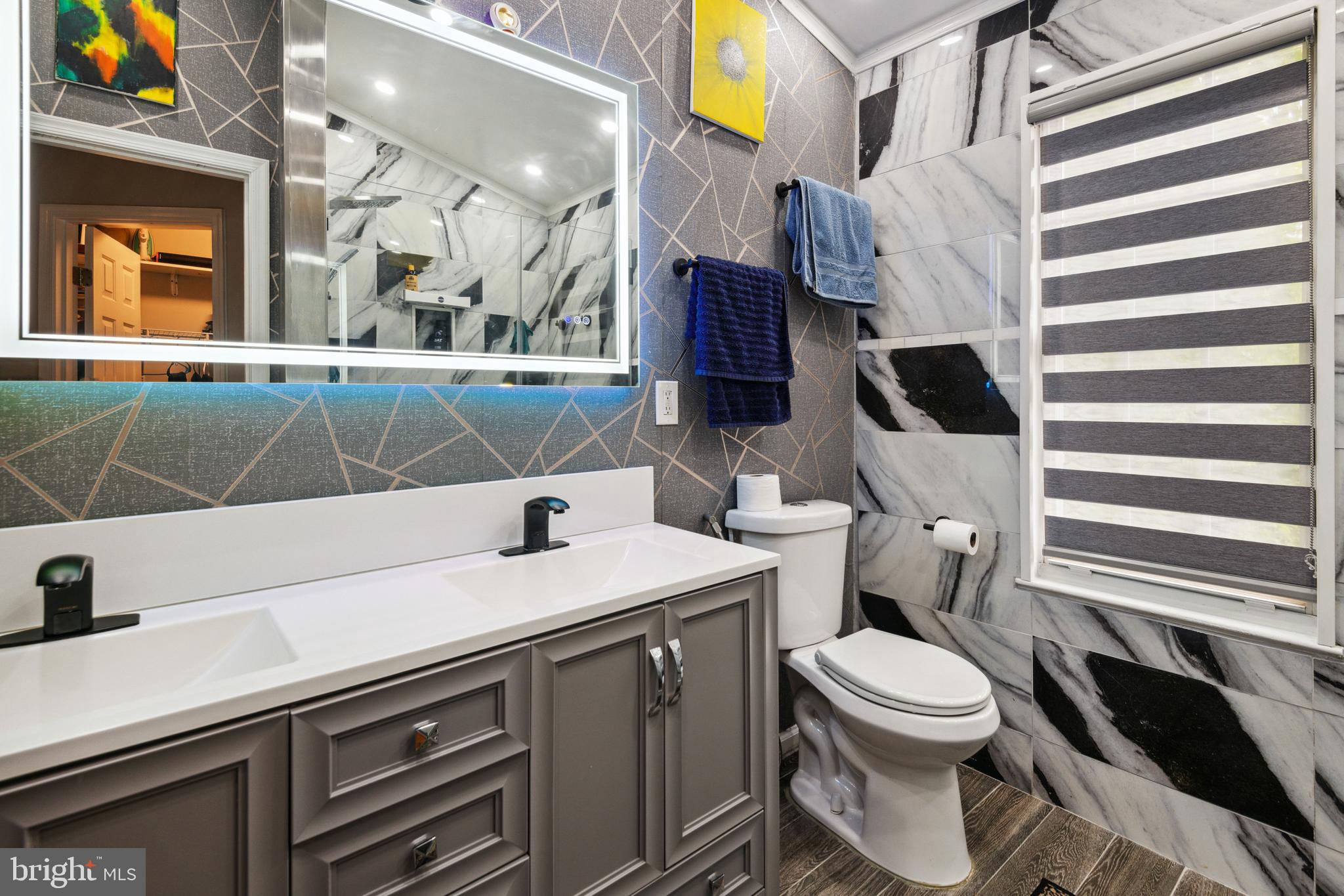 FREDERICKTOWNE VILLAGE - Residential