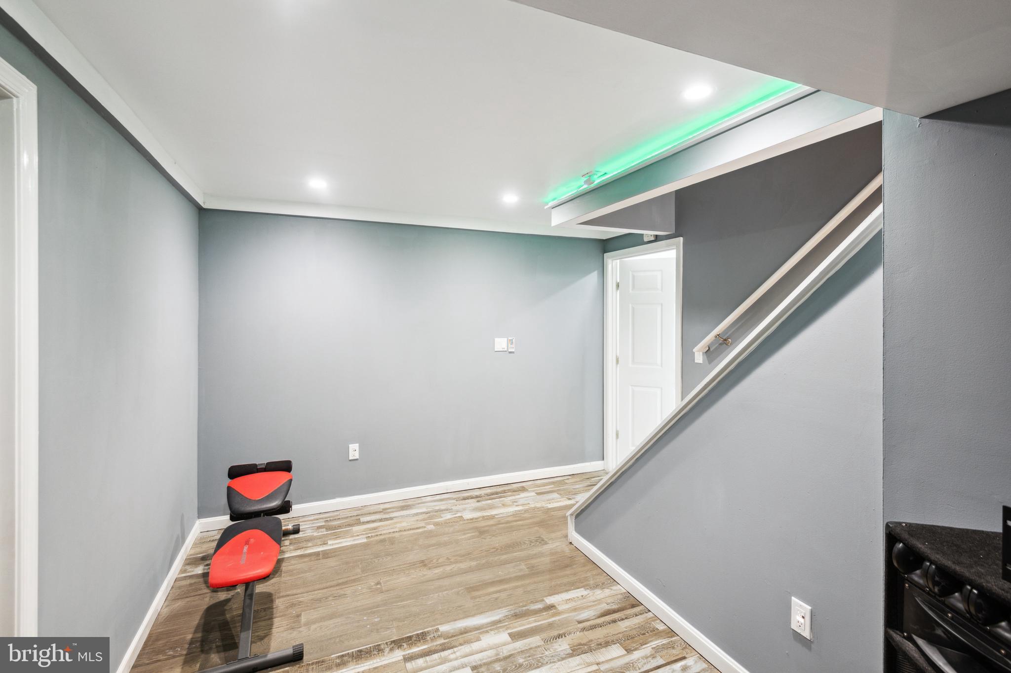 FREDERICKTOWNE VILLAGE - Residential