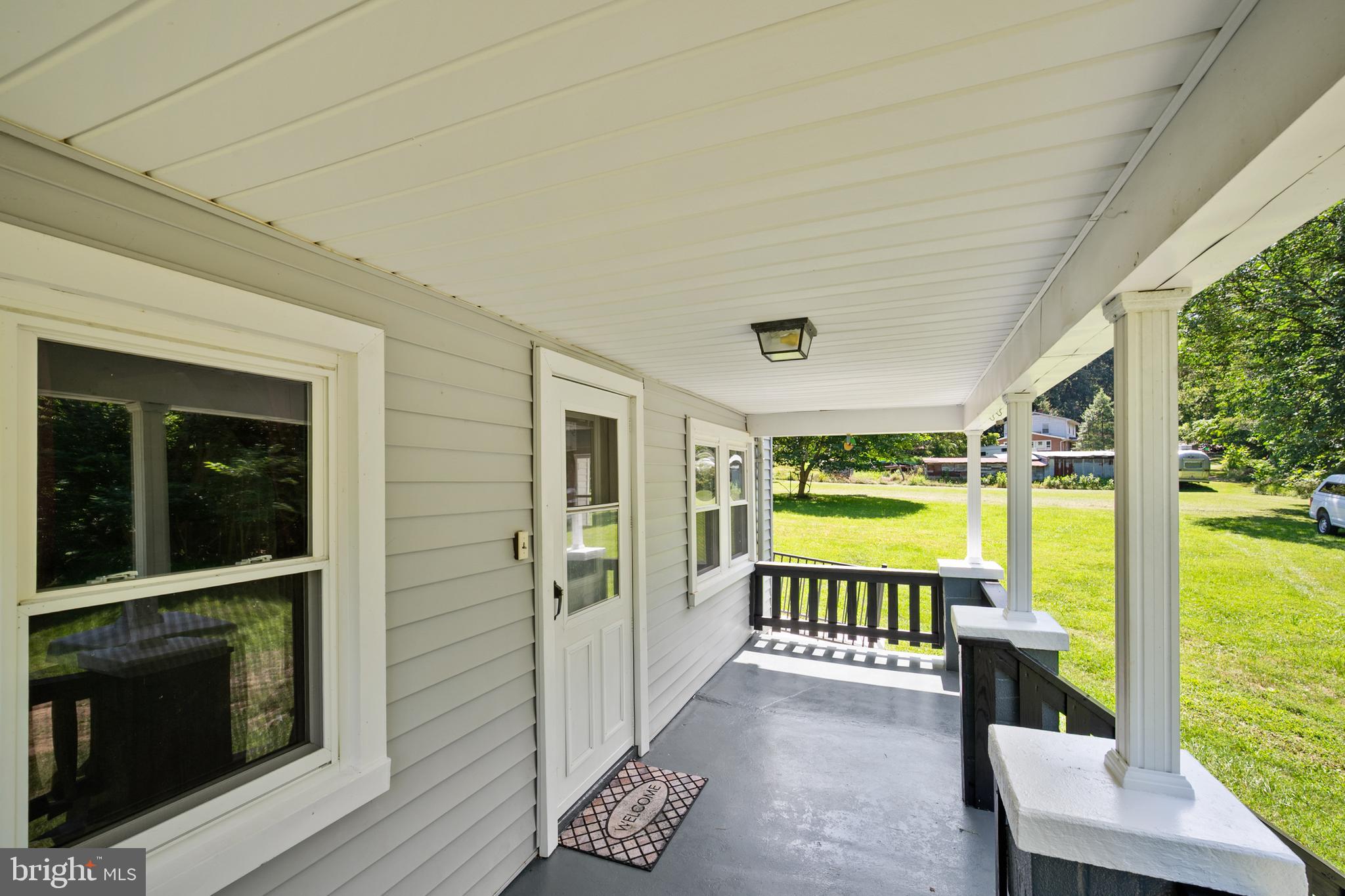 145 WEAKLEY LANE