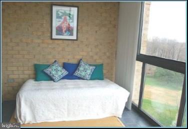 FAIRWAYS SOUTH - Residential Lease