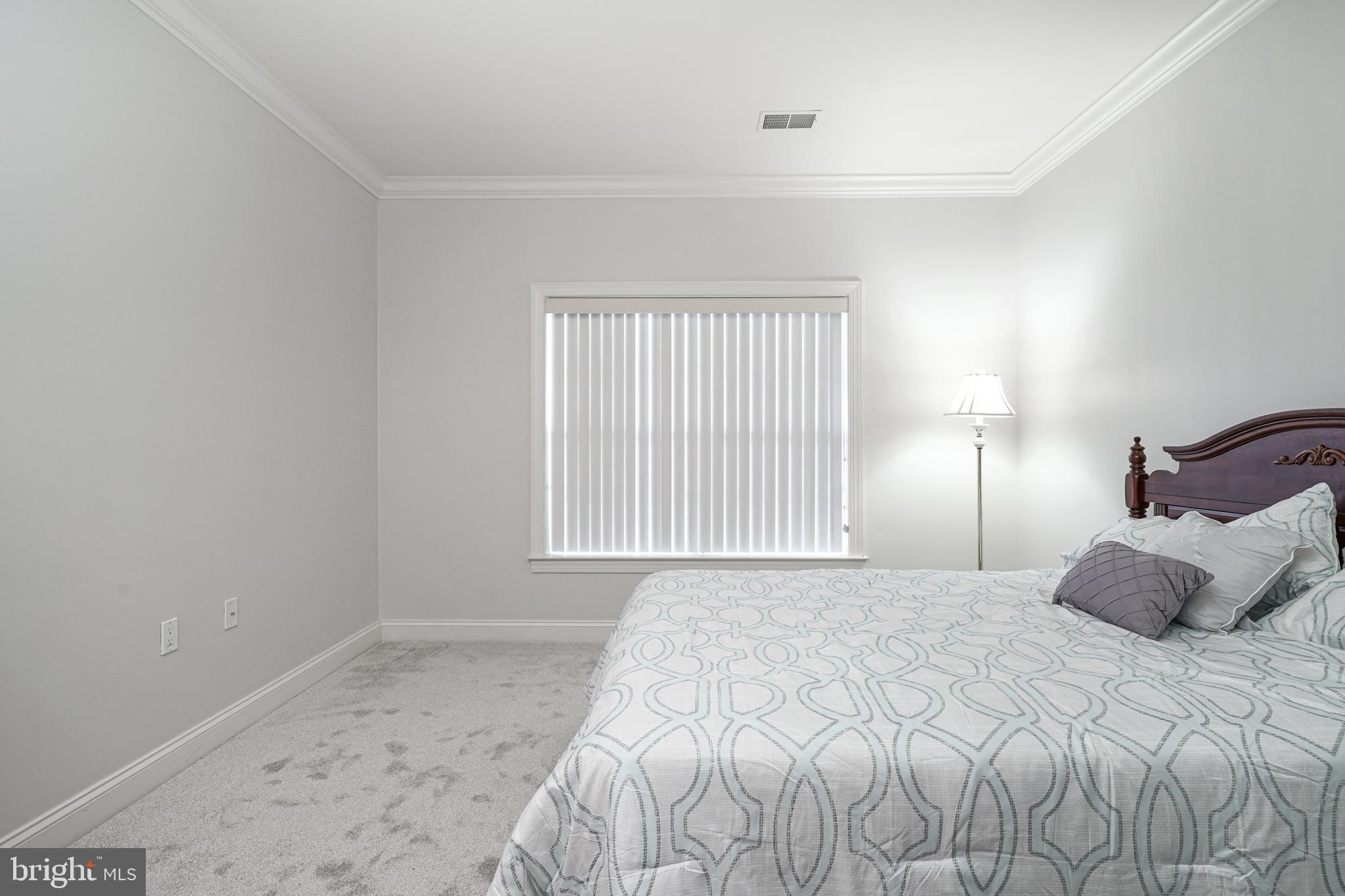 CREEKSIDE VILLAGE - Residential