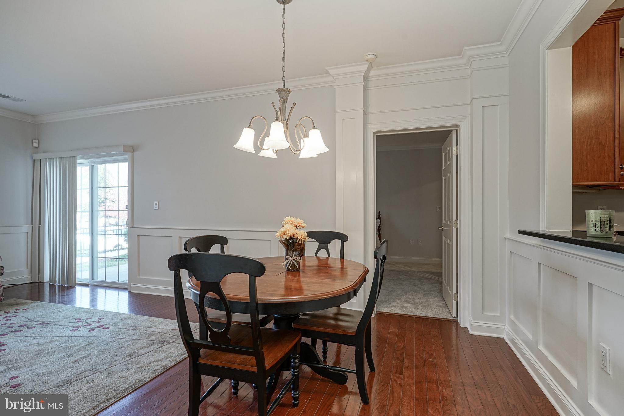 CREEKSIDE VILLAGE - Residential