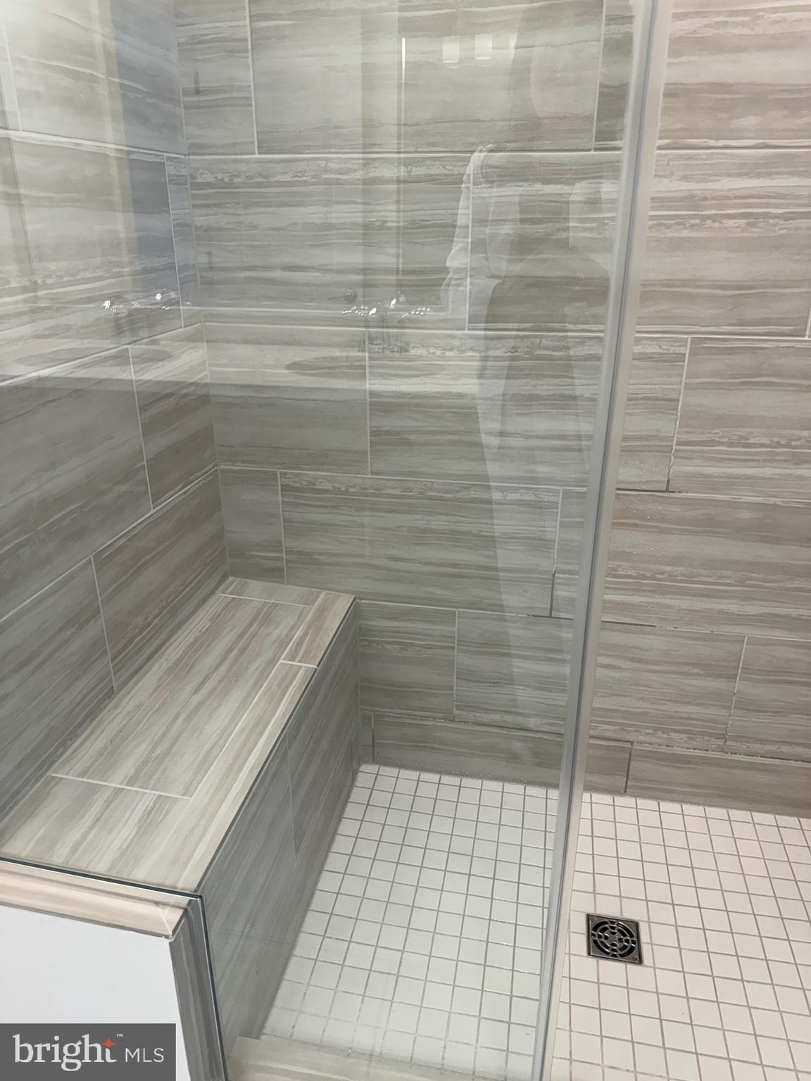 KING FARM - Residential Lease