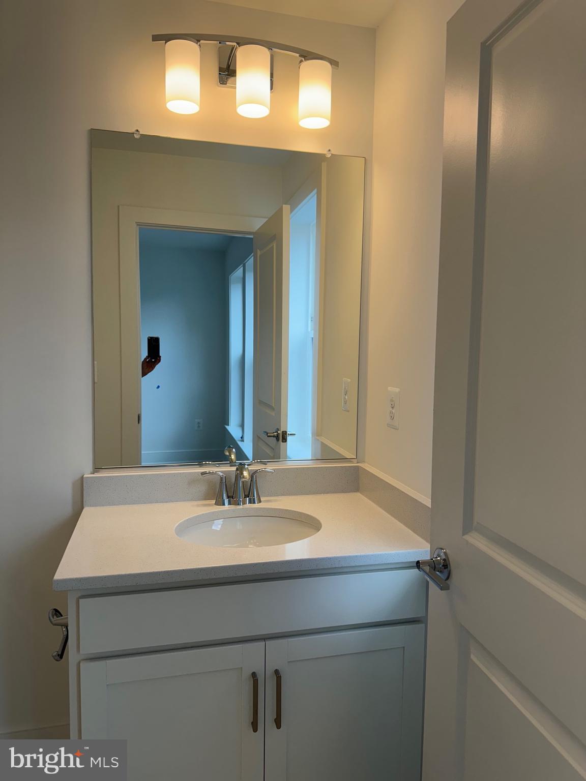 KING FARM - Residential Lease