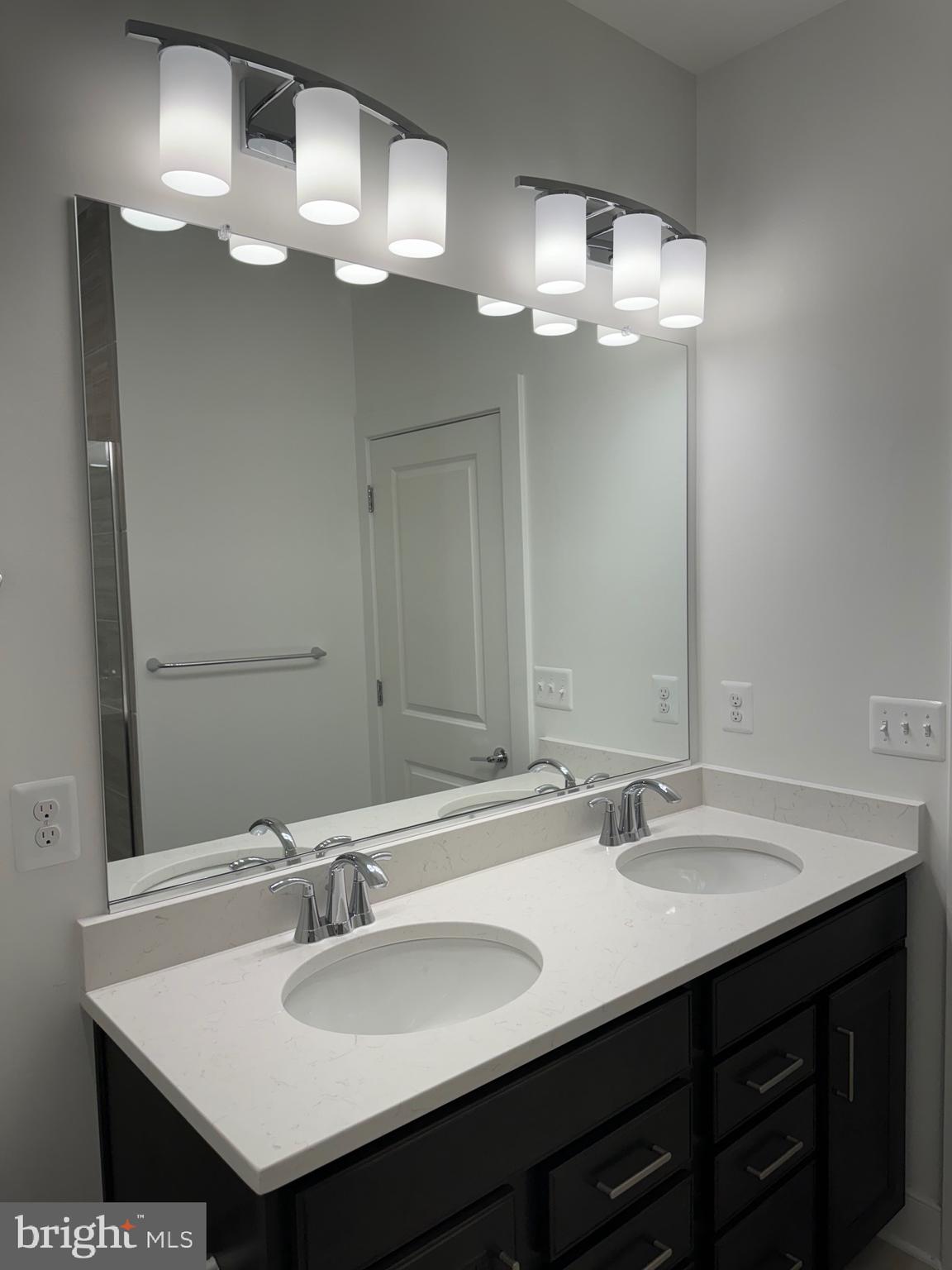 KING FARM - Residential Lease