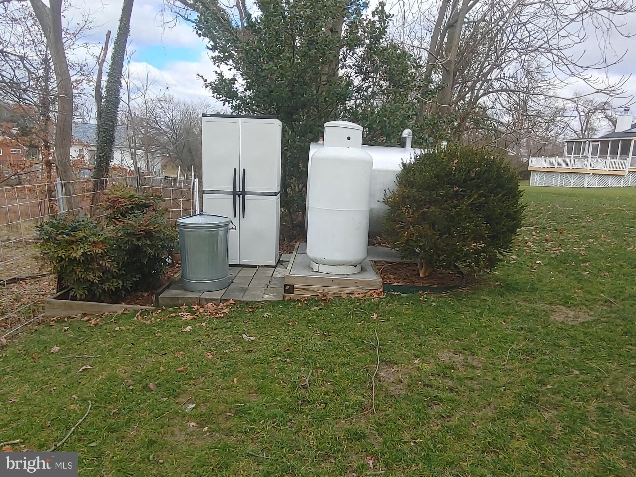 FORESTVILLE - Residential