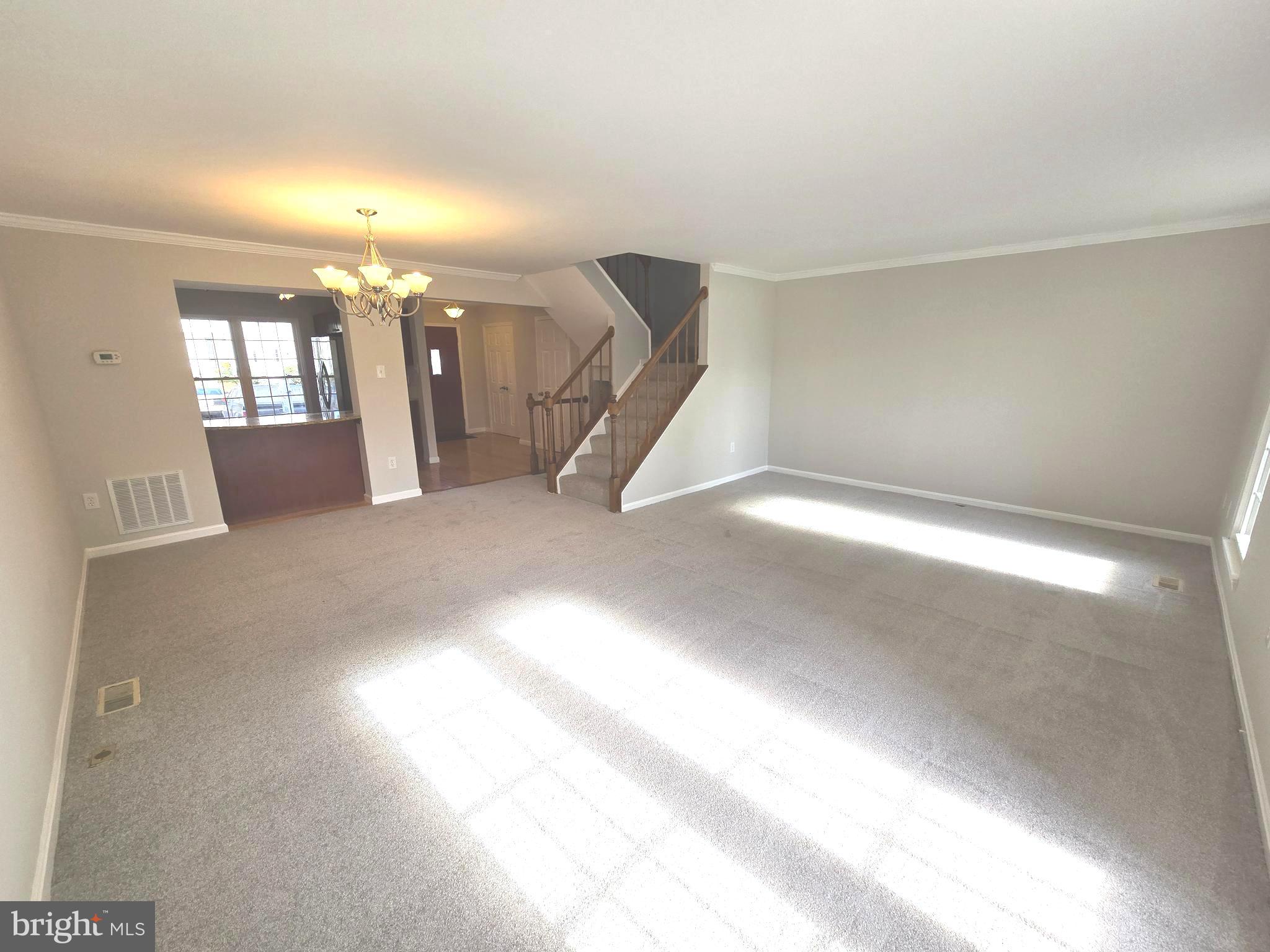 HALLOWELL - Residential