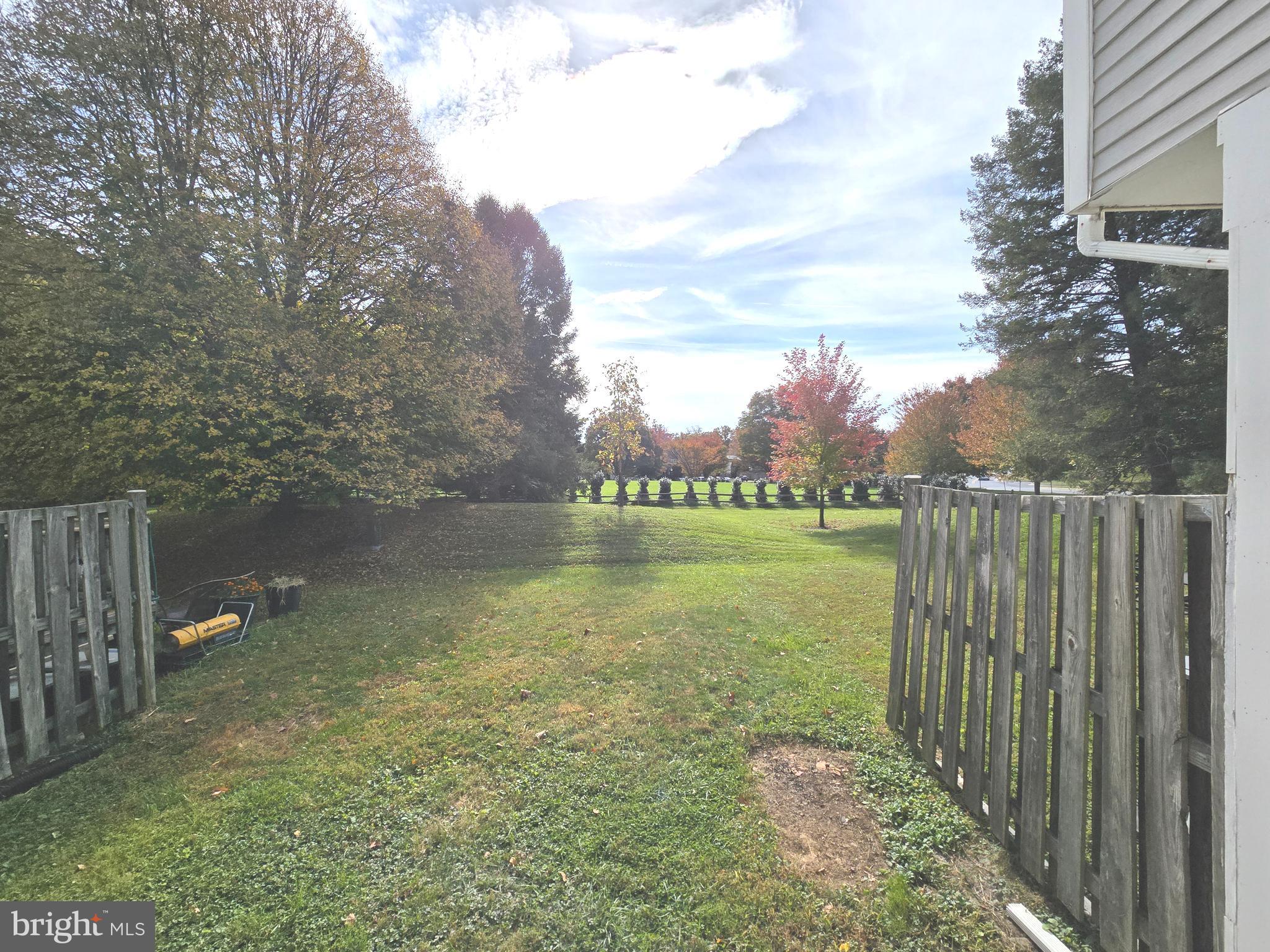 HALLOWELL - Residential