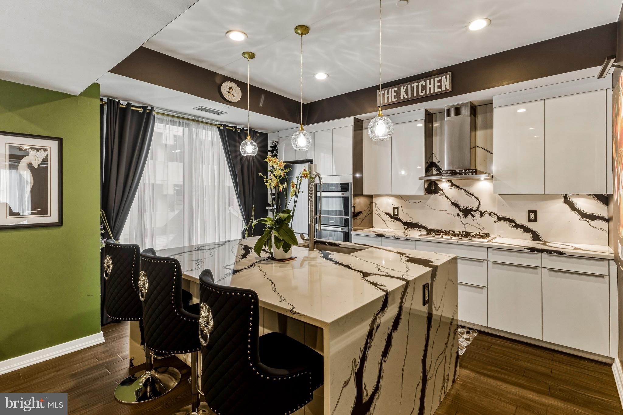 122 NEW STREET 30 4D