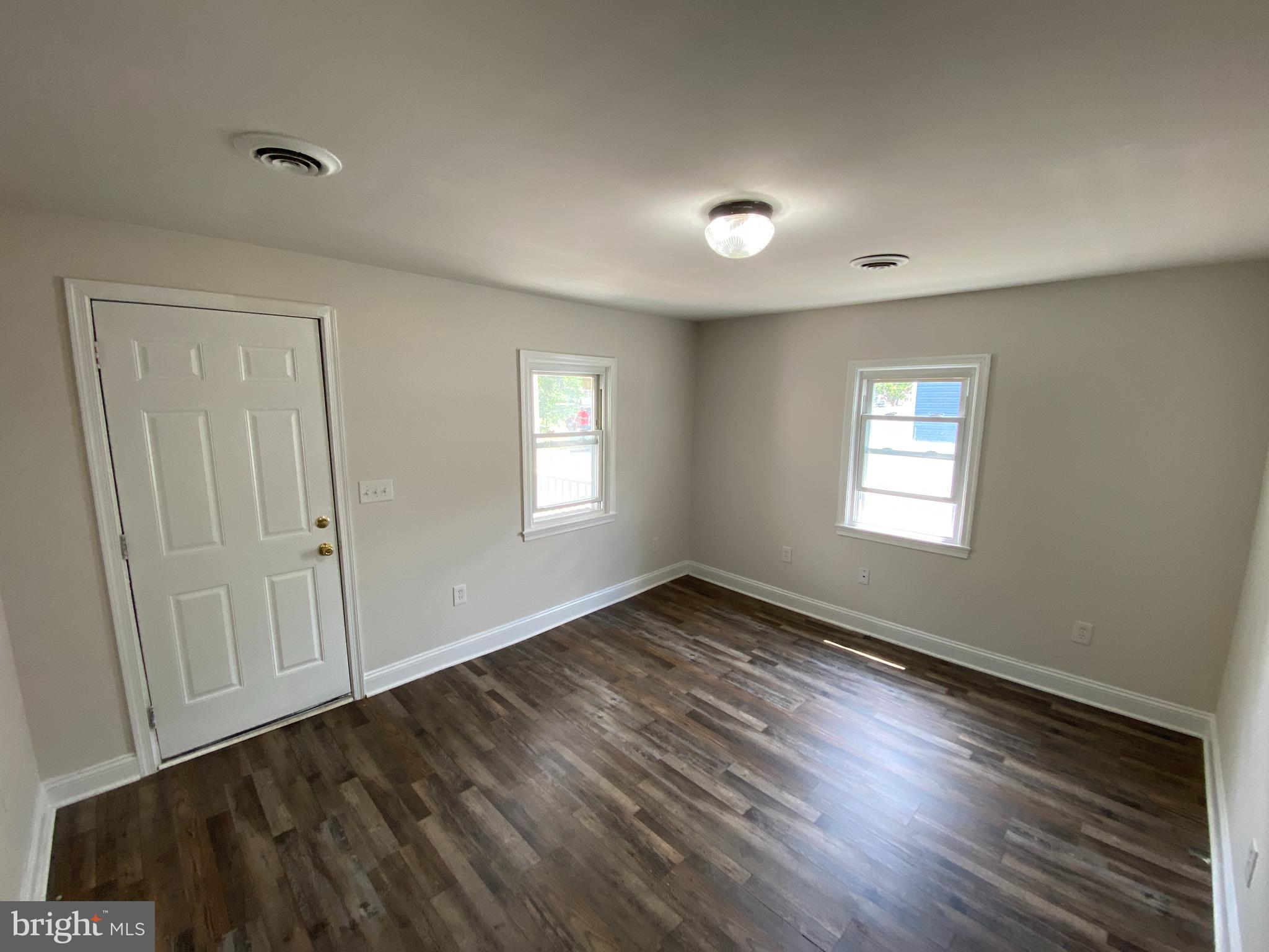 DOWNTOWN FREDERICKSBURG - Residential Lease