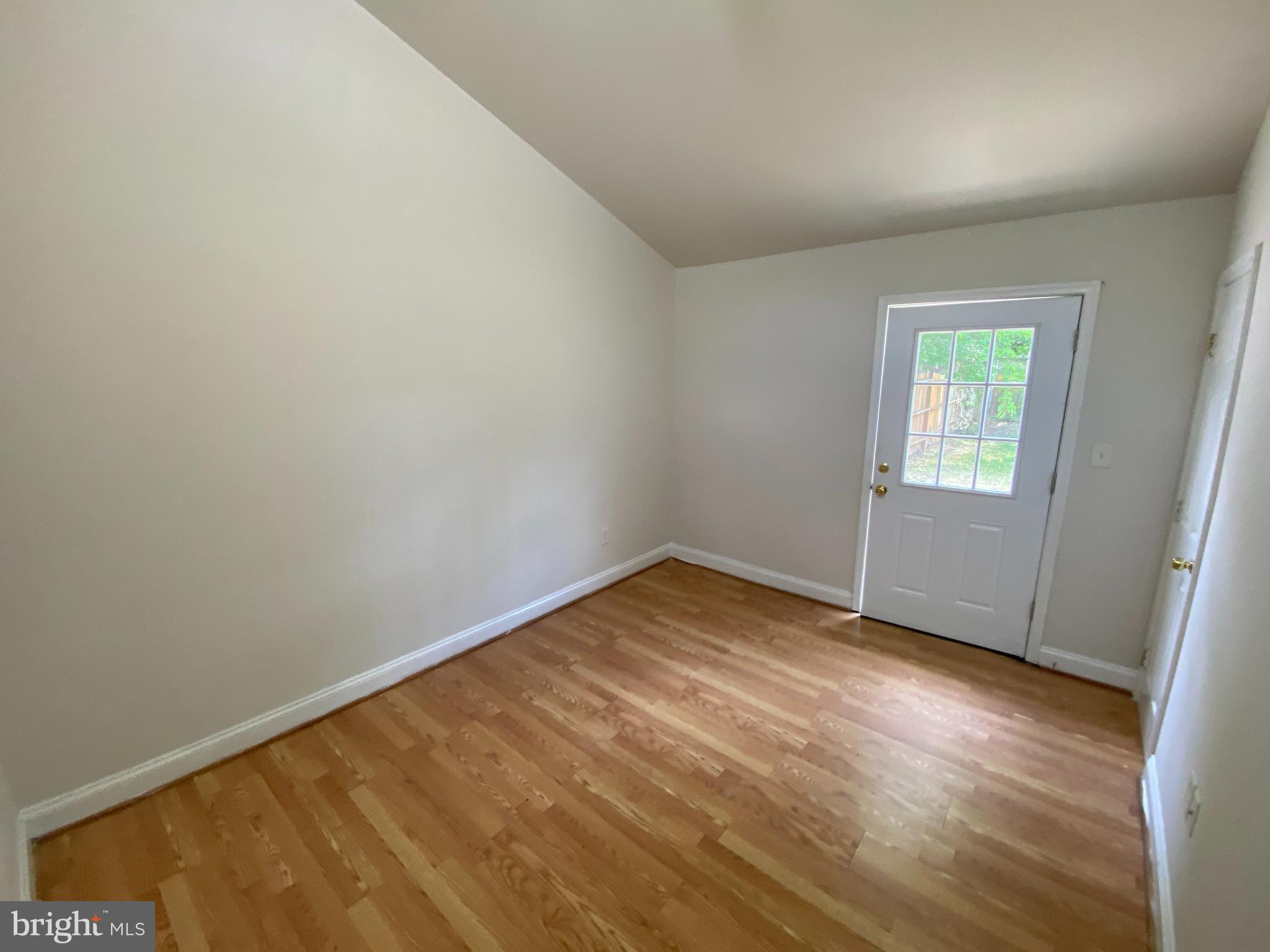 DOWNTOWN FREDERICKSBURG - Residential Lease