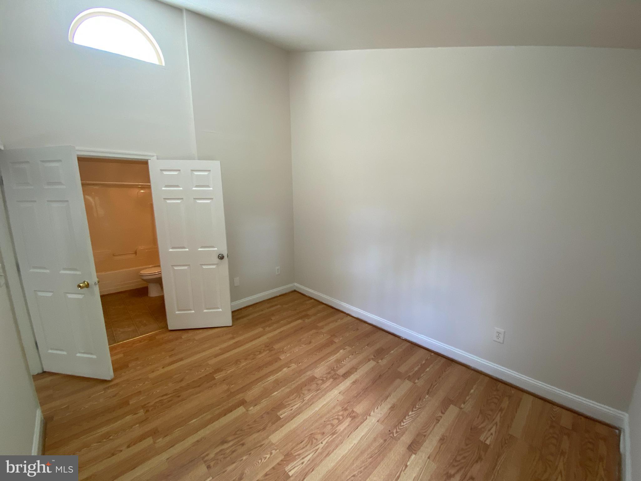 DOWNTOWN FREDERICKSBURG - Residential Lease