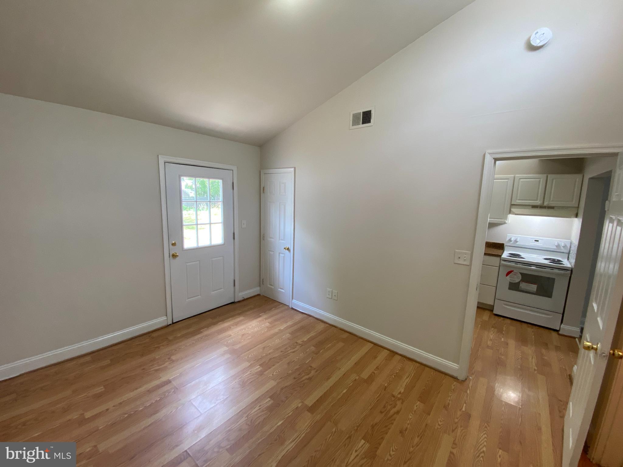 DOWNTOWN FREDERICKSBURG - Residential Lease