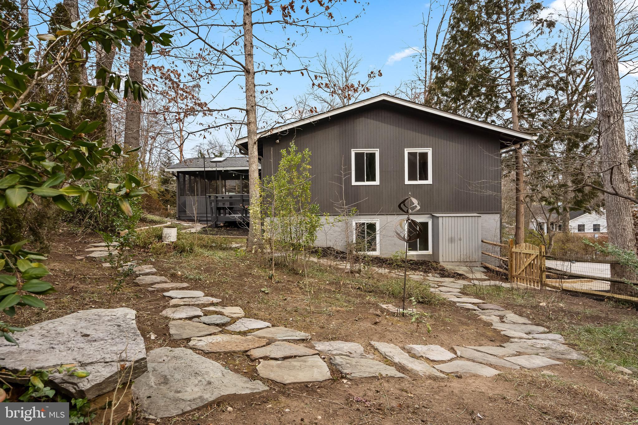 STATE HILL - Residential