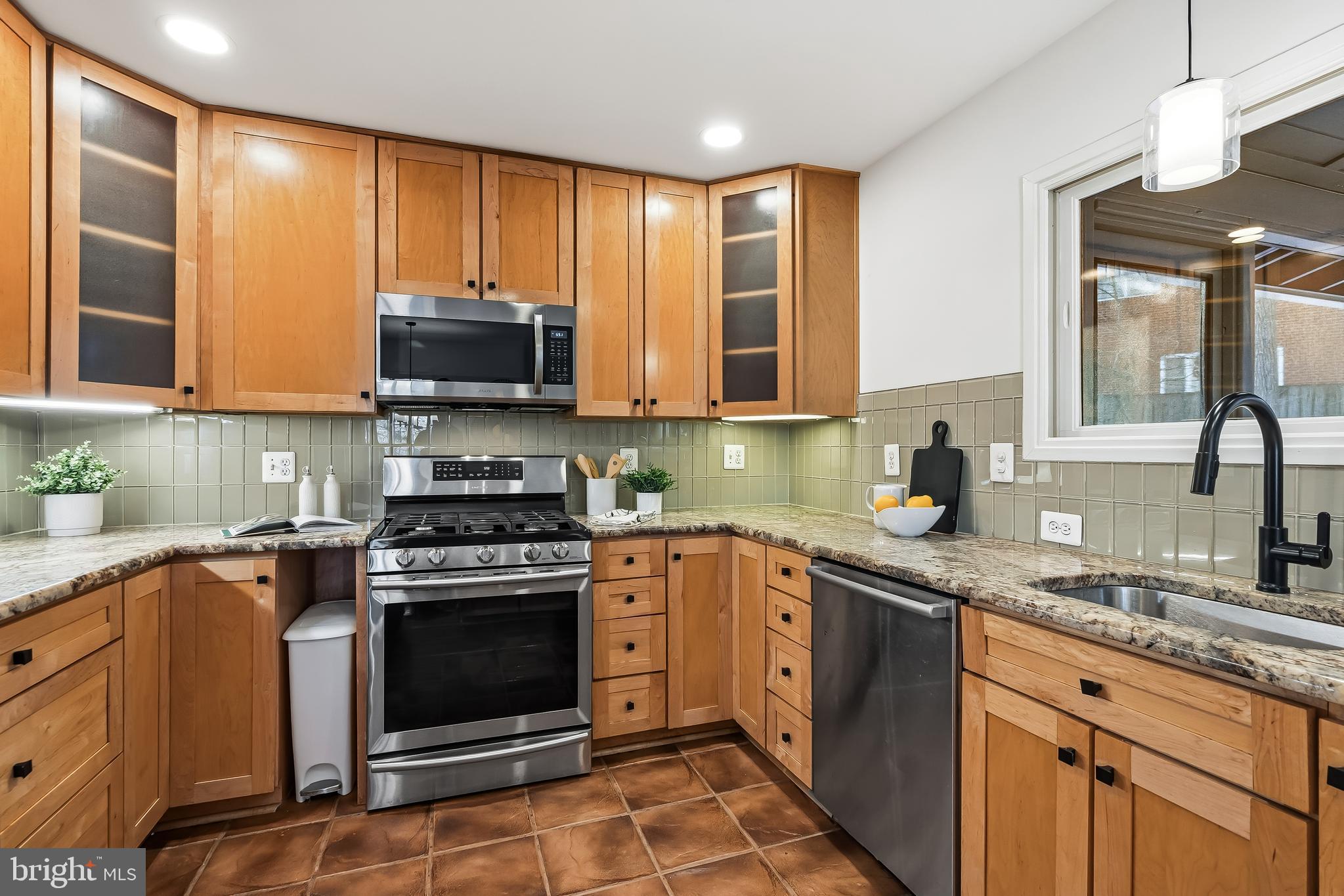 STATE HILL - Residential