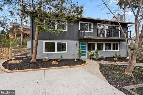 3402 CHARLESON STREET ANNANDALE VA 22003