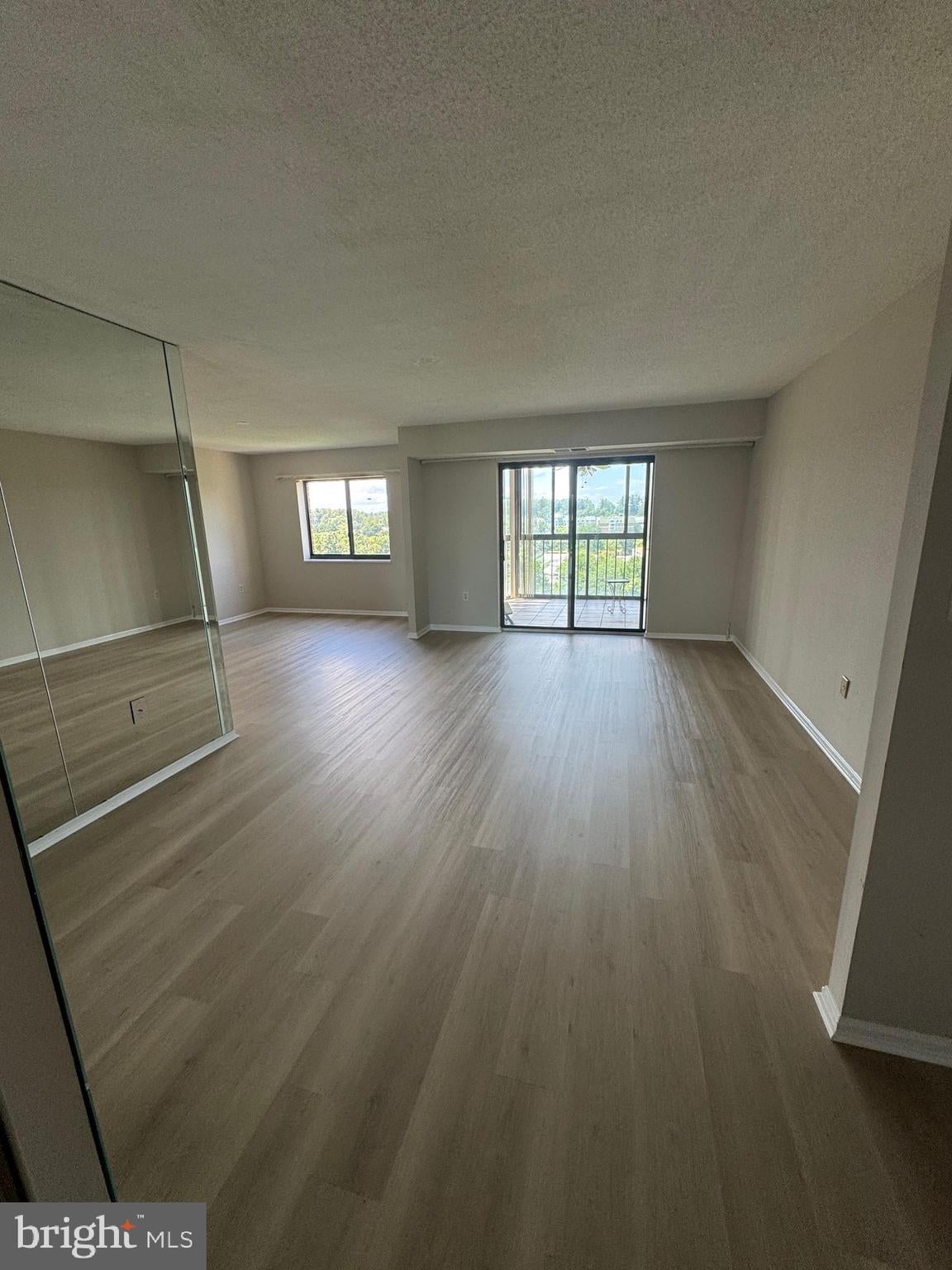 15101 INTERLACHEN DRIVE 1-1002