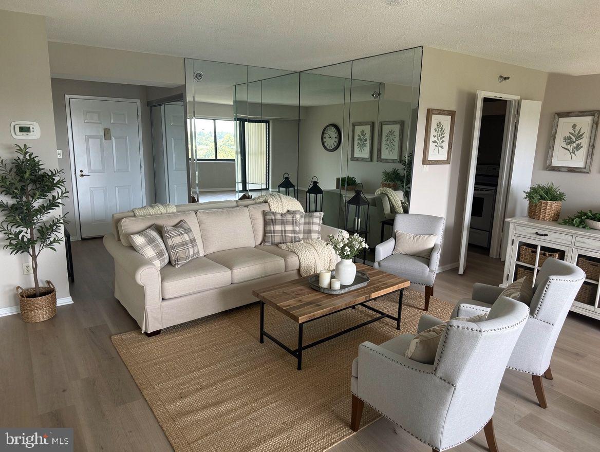 15101 INTERLACHEN DRIVE 1-1002