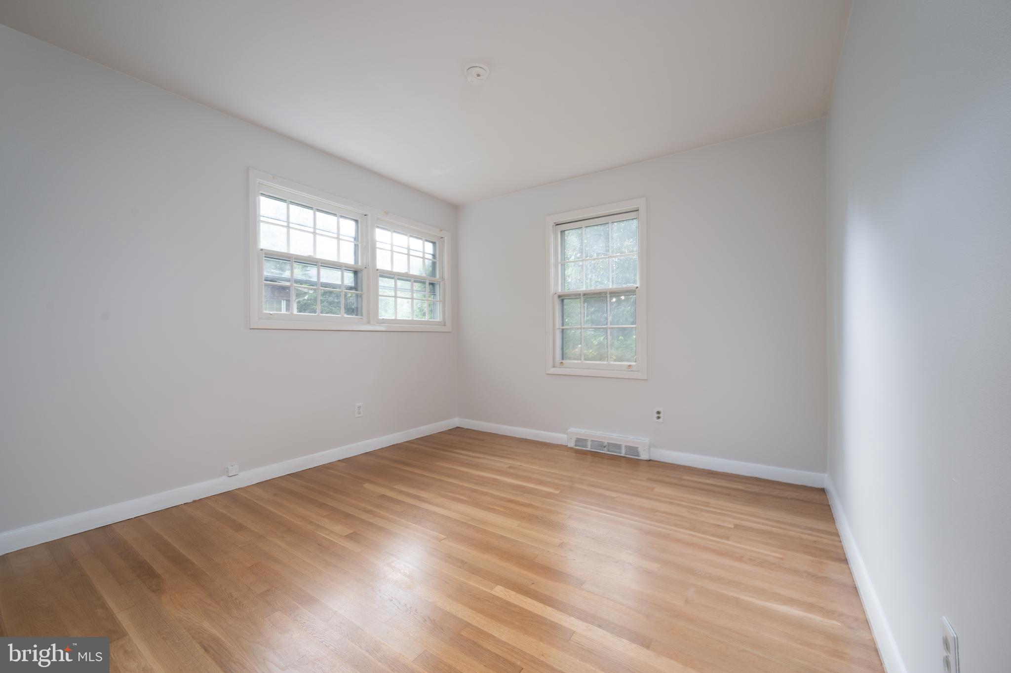 SHERWOOD HALL - Residential