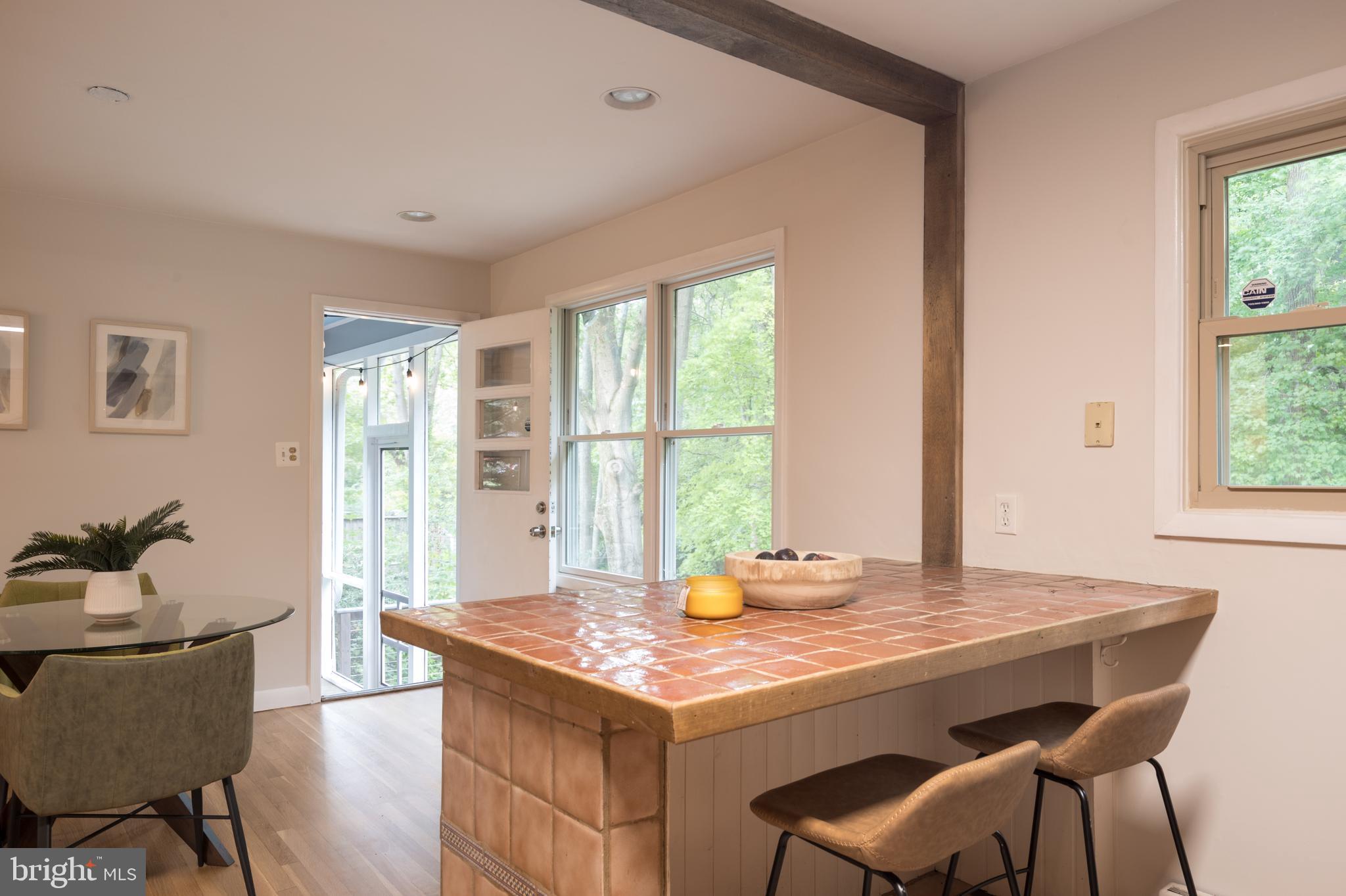 SHERWOOD HALL - Residential