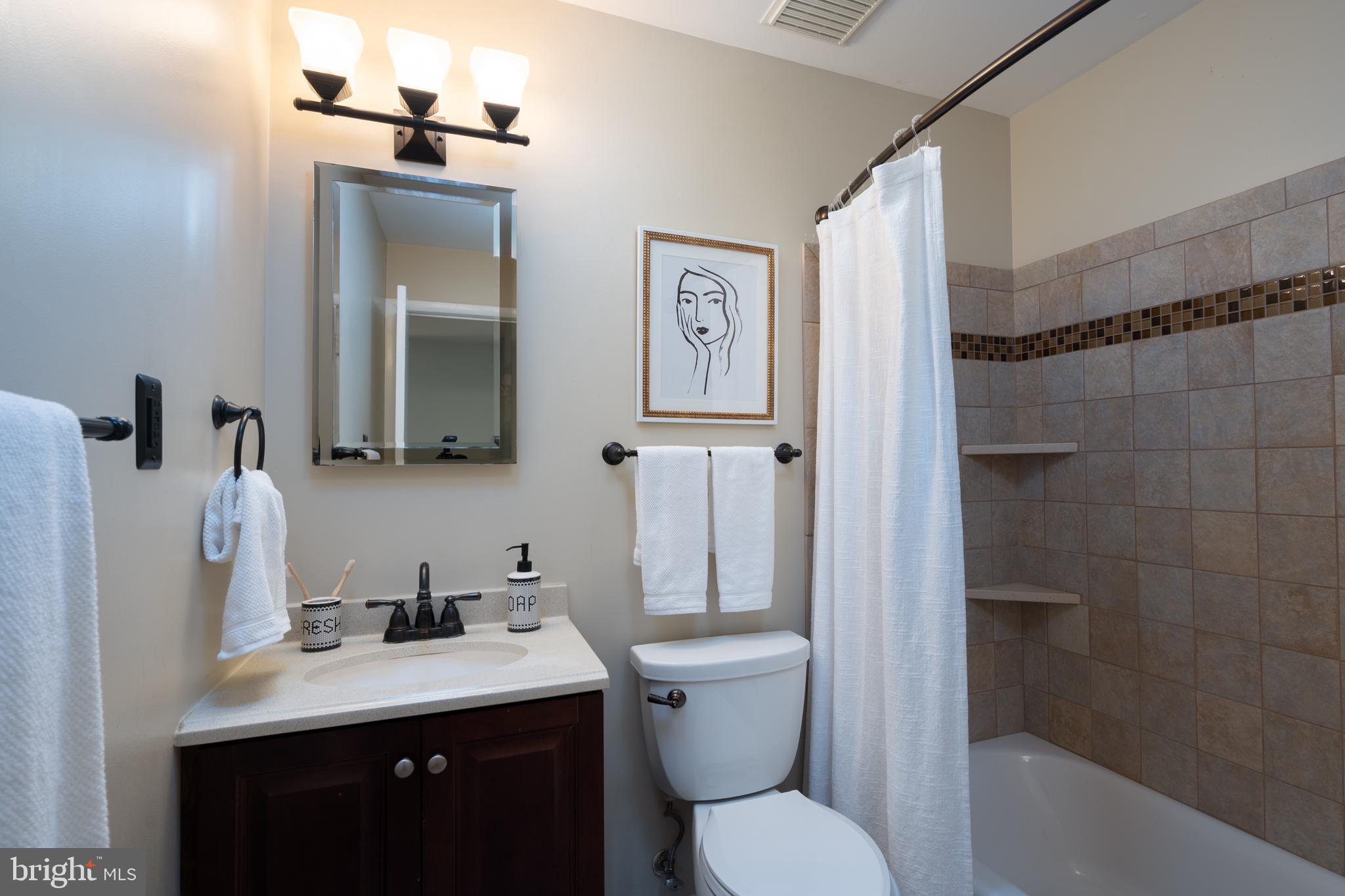 SHERWOOD HALL - Residential