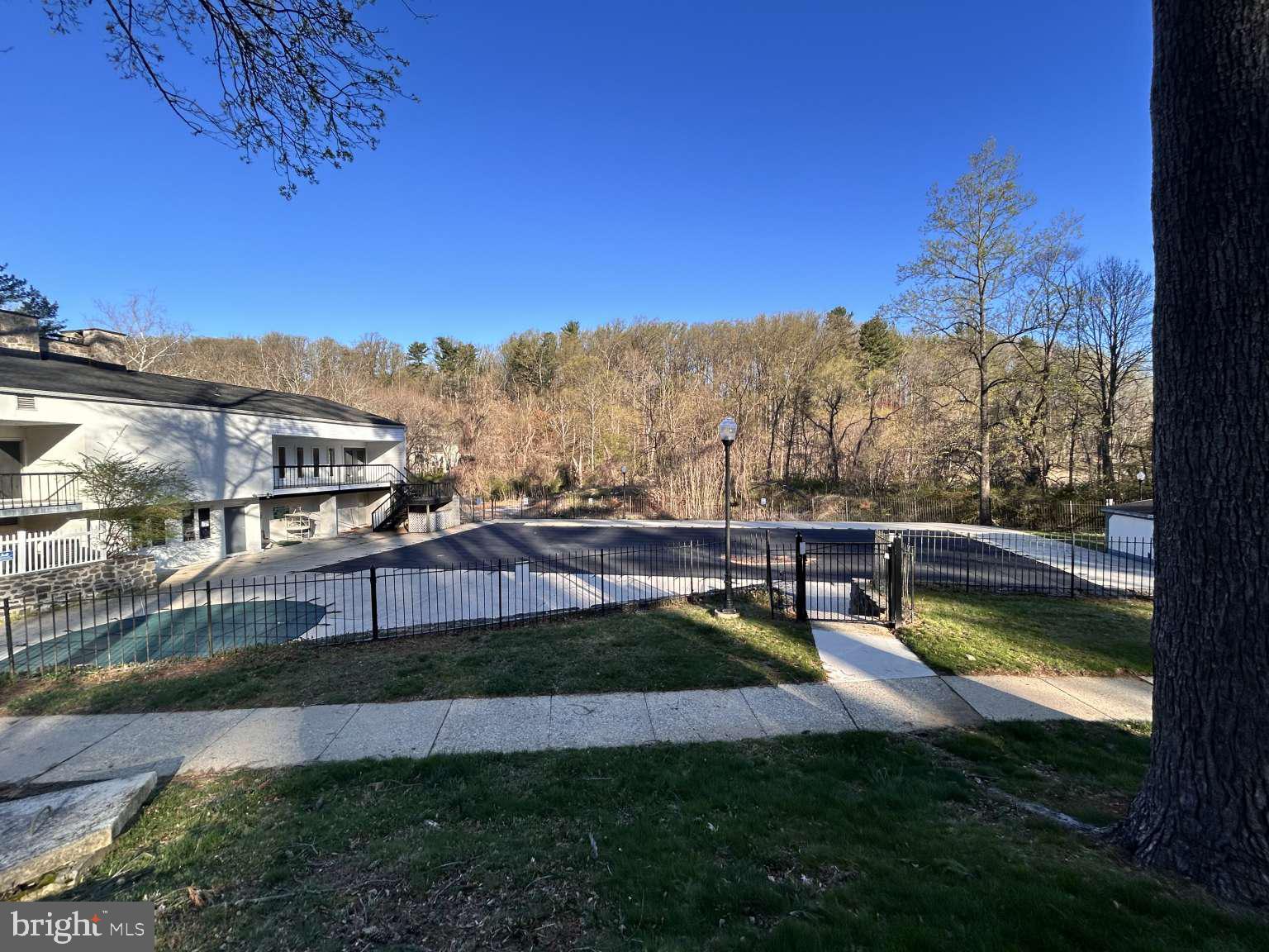 GREENE COUNTRIE - Residential
