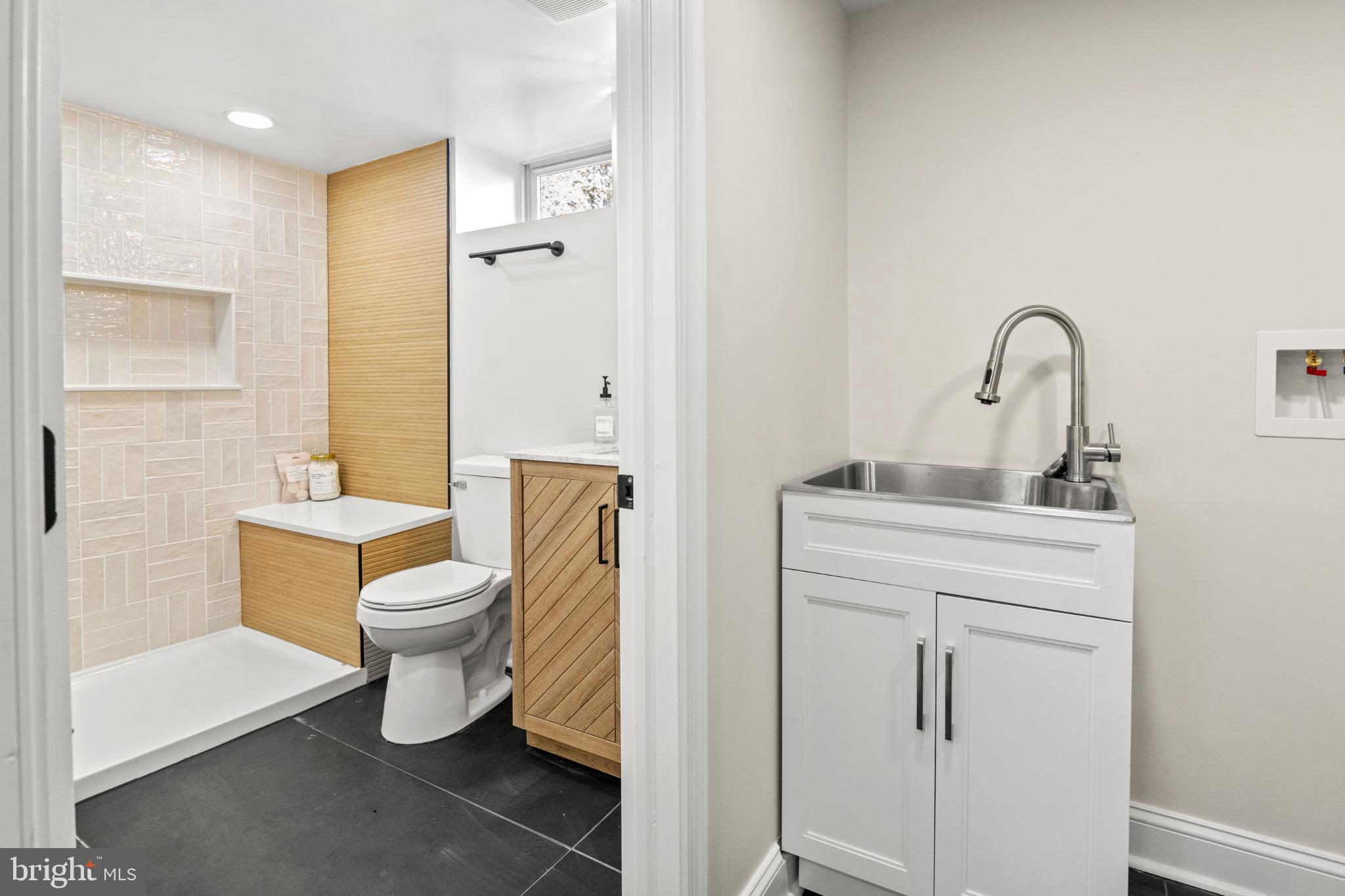 DOUBLE ROCK - Residential