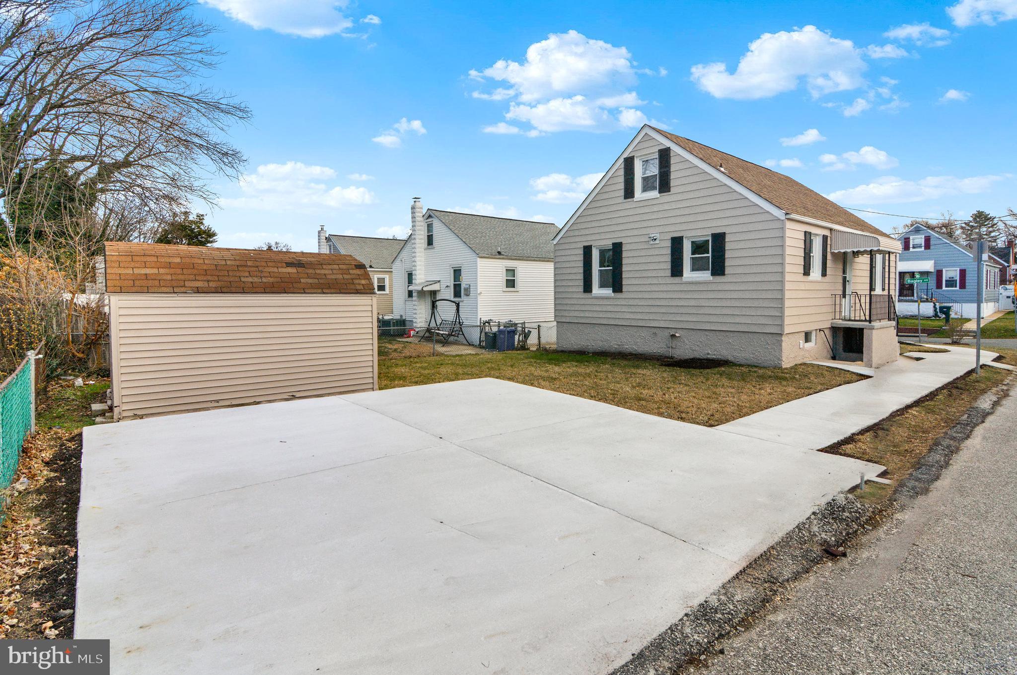 DOUBLE ROCK - Residential