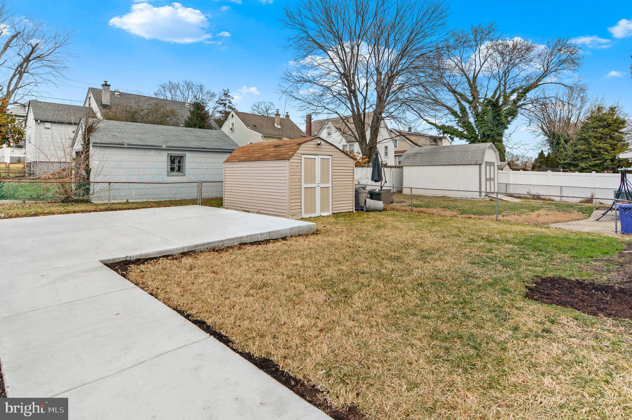 DOUBLE ROCK - Residential