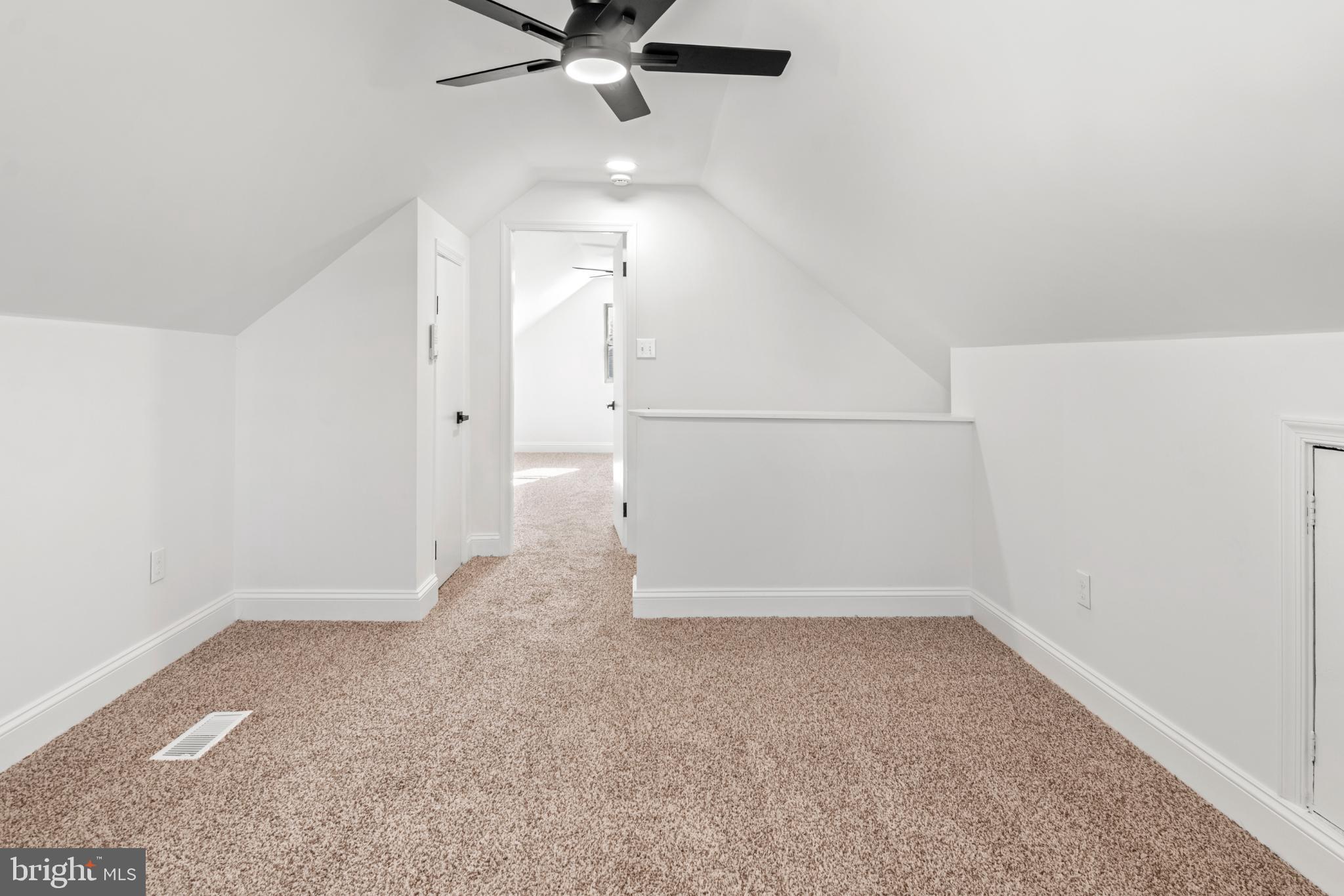 DOUBLE ROCK - Residential