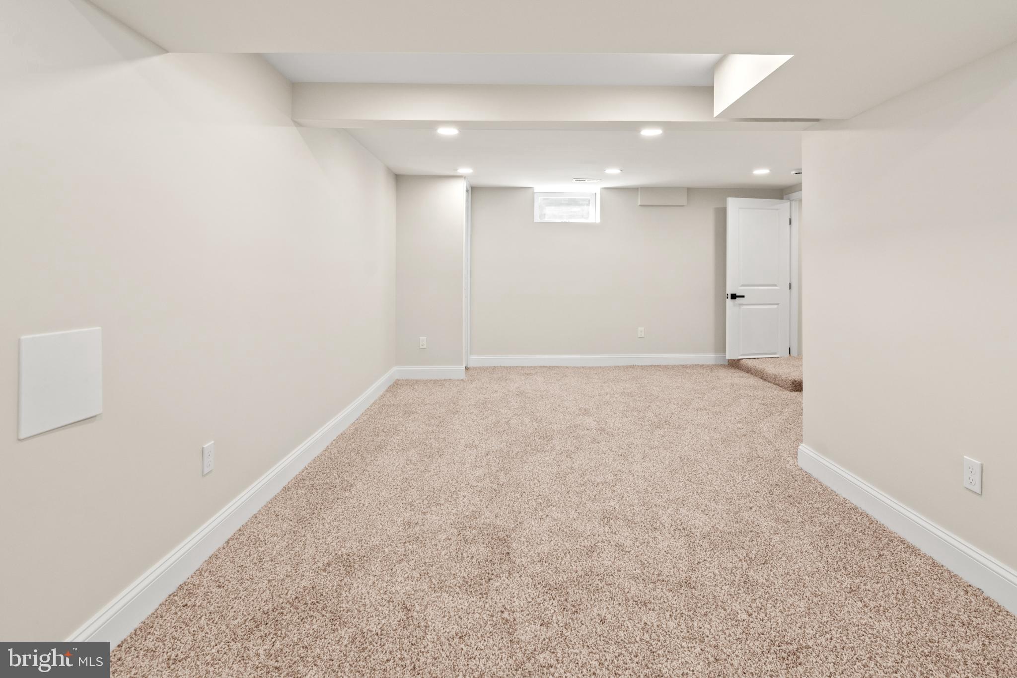 DOUBLE ROCK - Residential