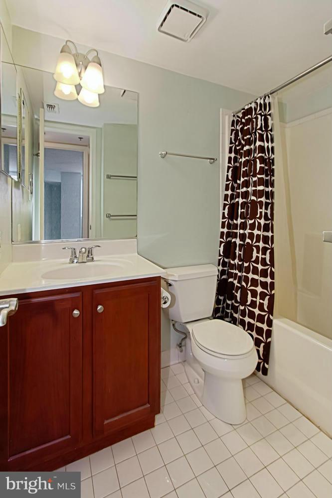 WESTVIEW AT BALLSTON METRO - Residential Lease