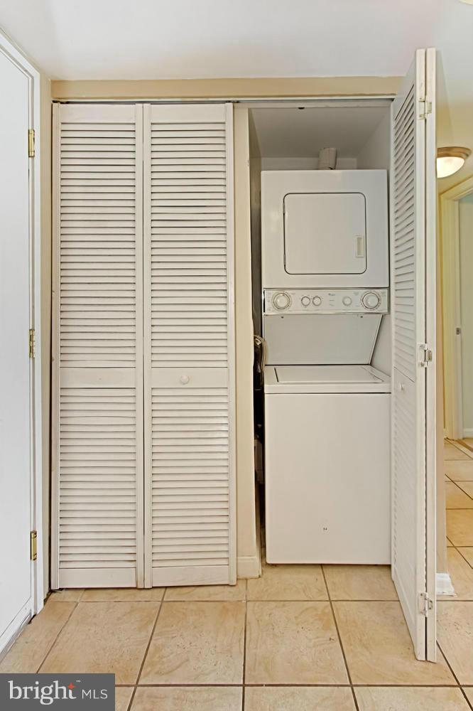 WESTVIEW AT BALLSTON METRO - Residential Lease