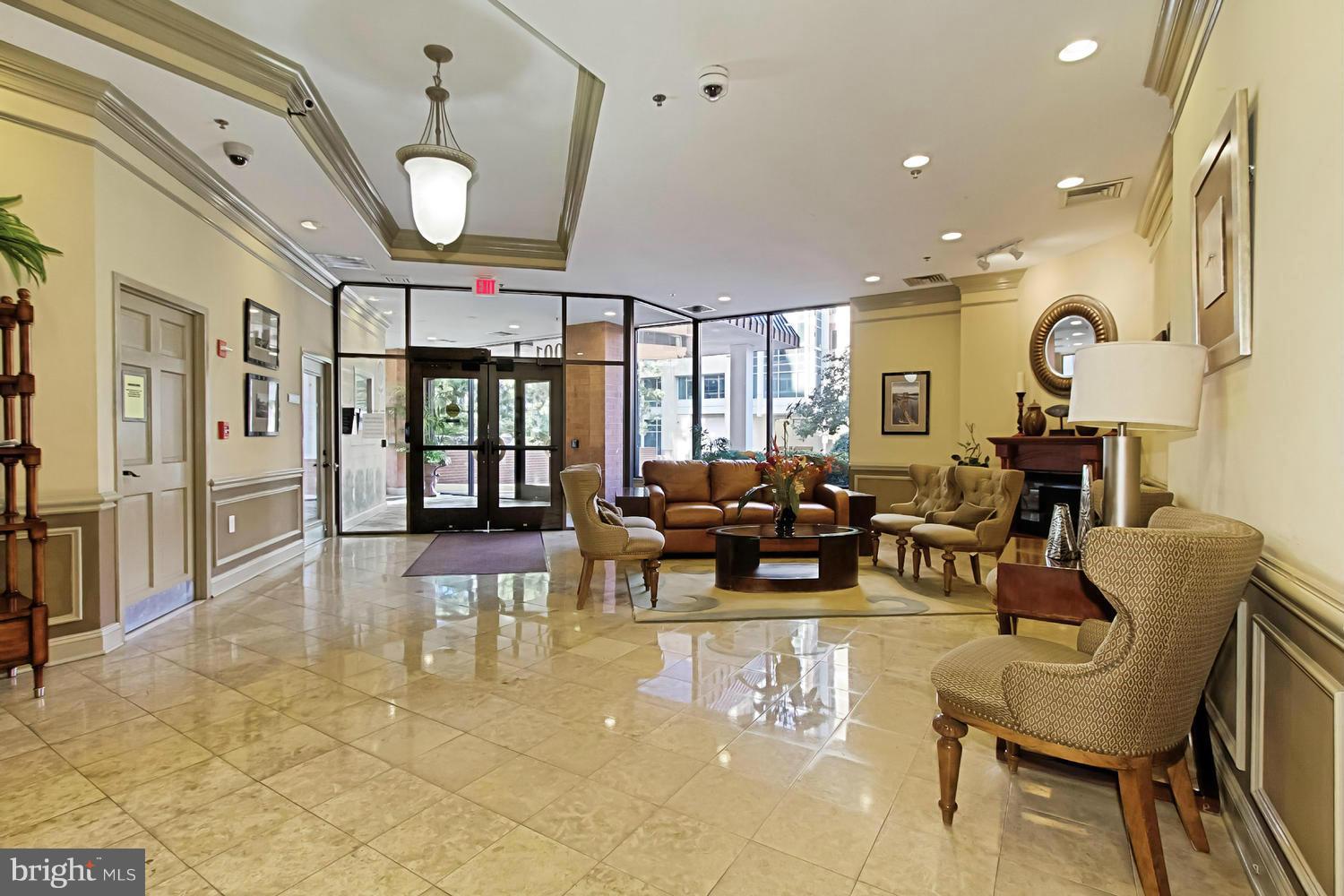 WESTVIEW AT BALLSTON METRO - Residential Lease