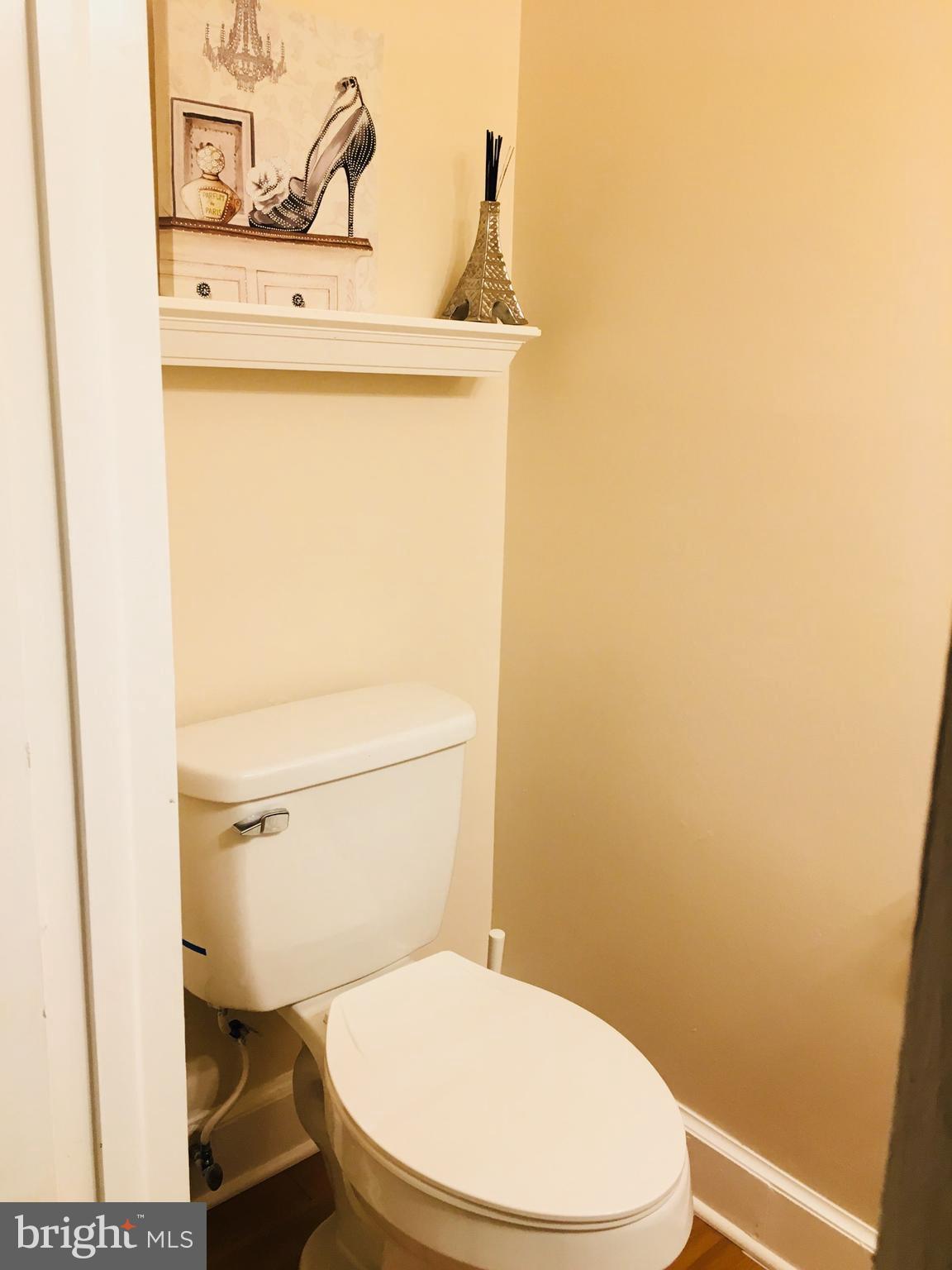 SANS SOUCI REGIME - Residential Lease