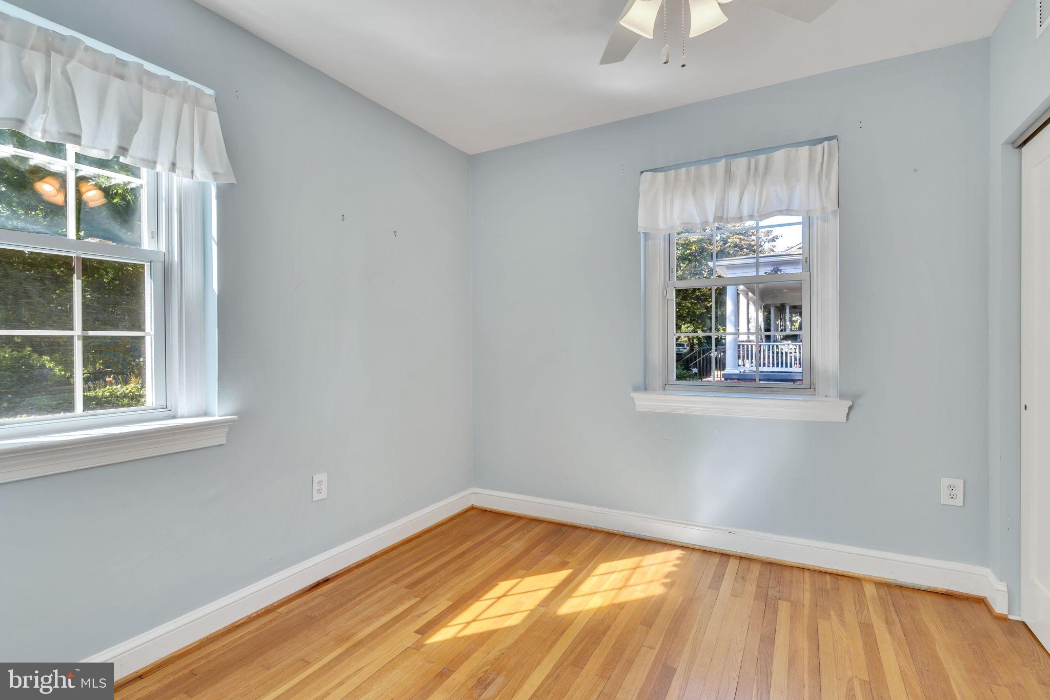 ROSEMONT - Residential Lease