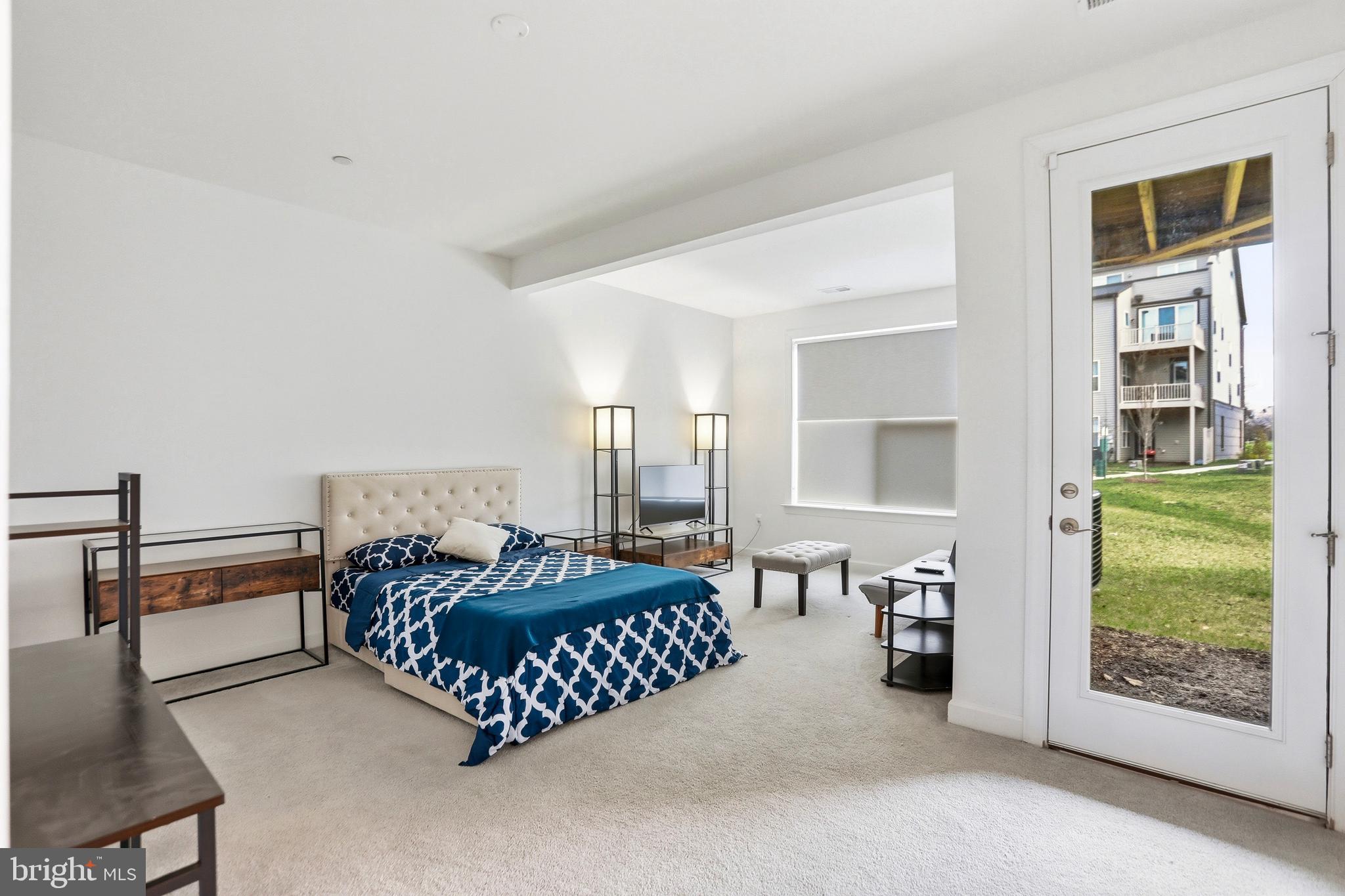 THE BOULEVARDS AT WESTFIELDS - Residential