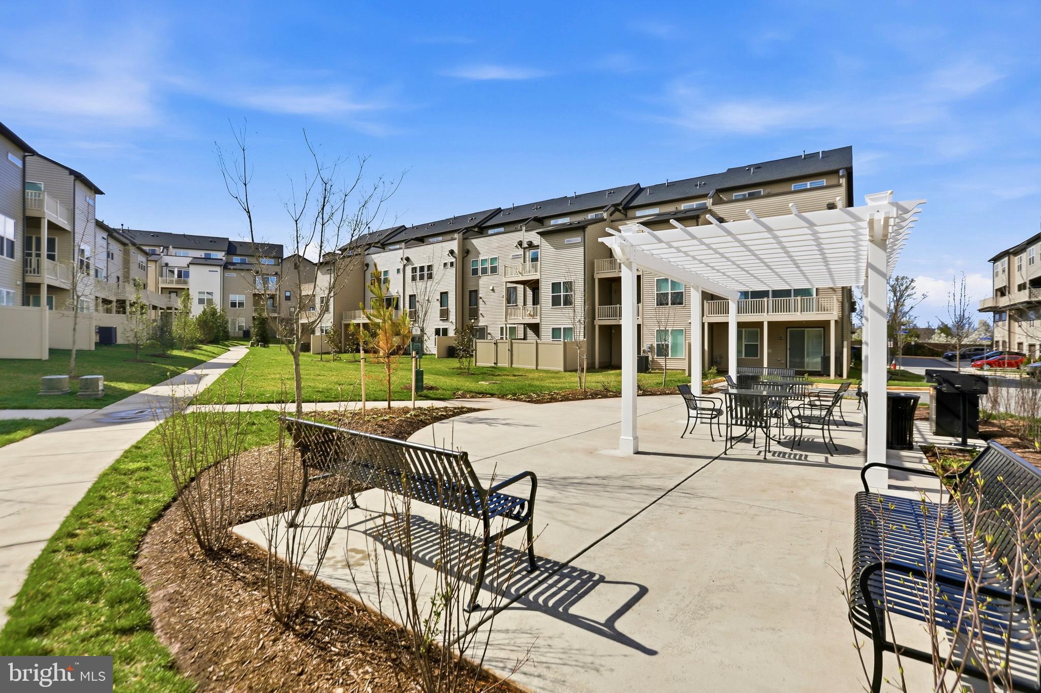 THE BOULEVARDS AT WESTFIELDS - Residential