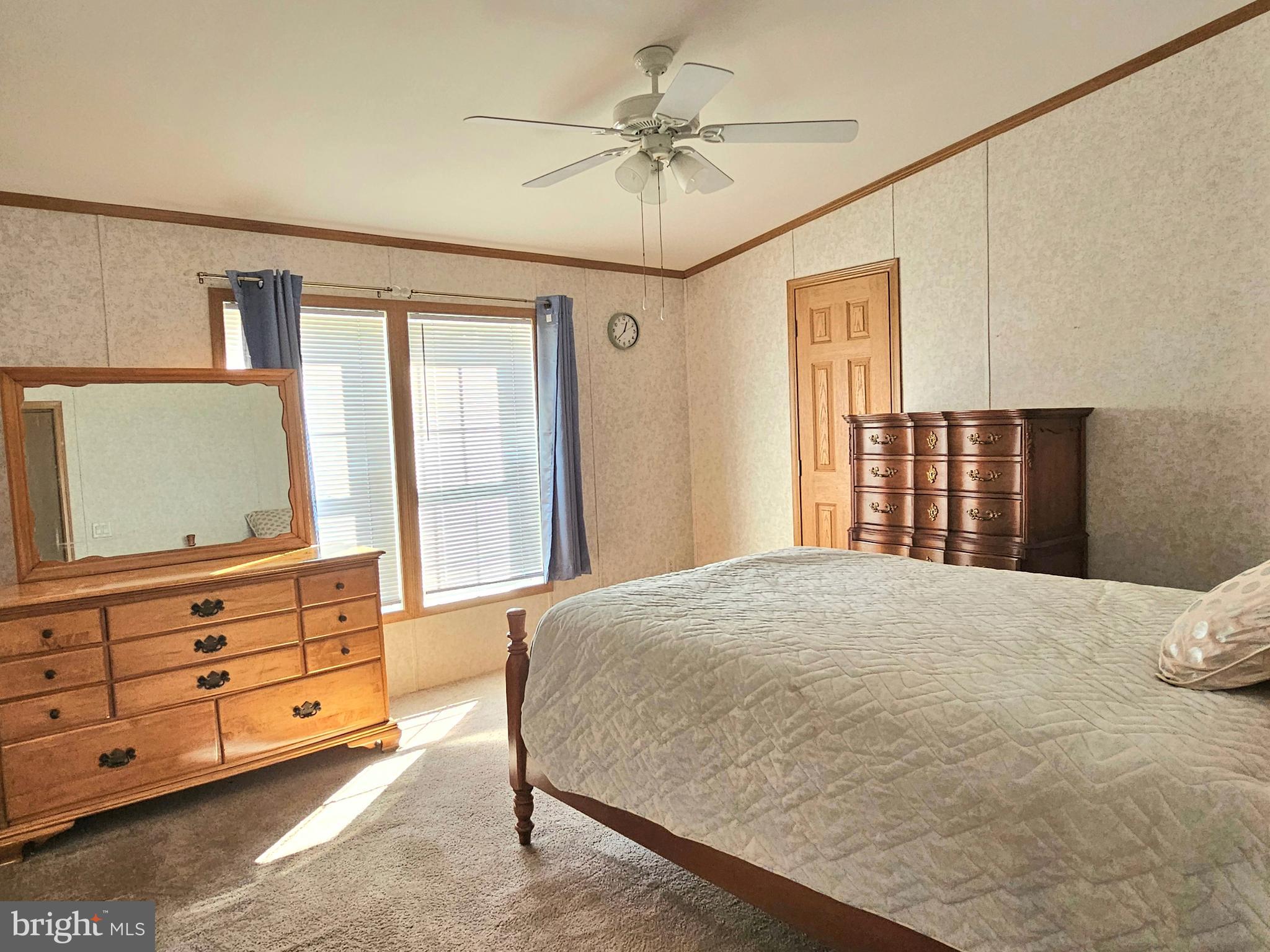 HEBRON WOODS - Residential