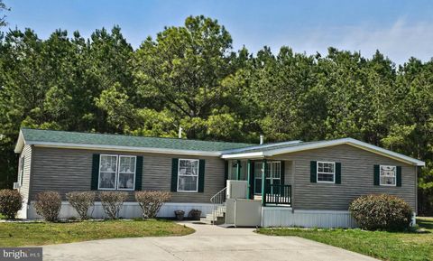 26812 CROSSBILL COURT HEBRON MD 21830