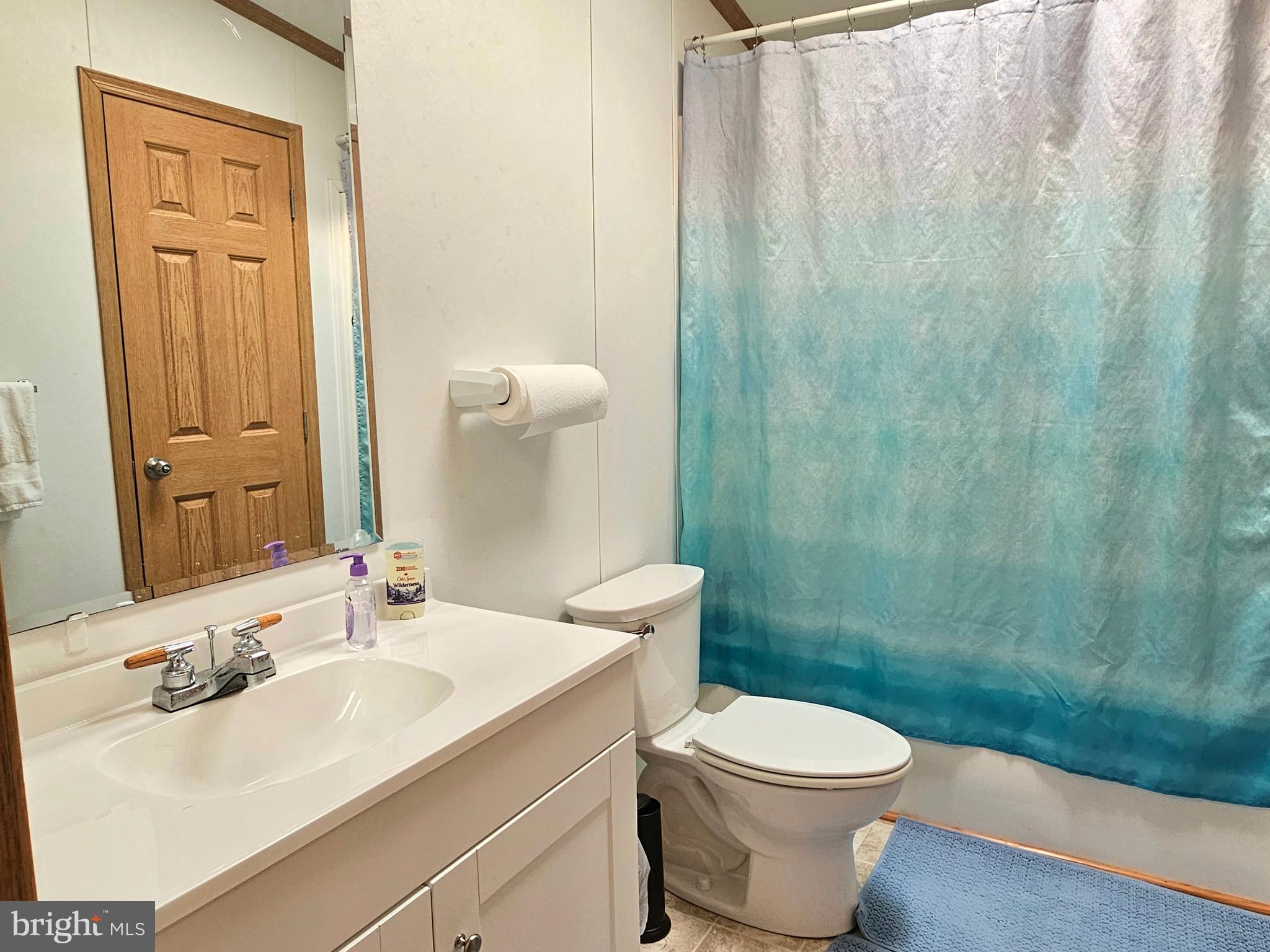 HEBRON WOODS - Residential