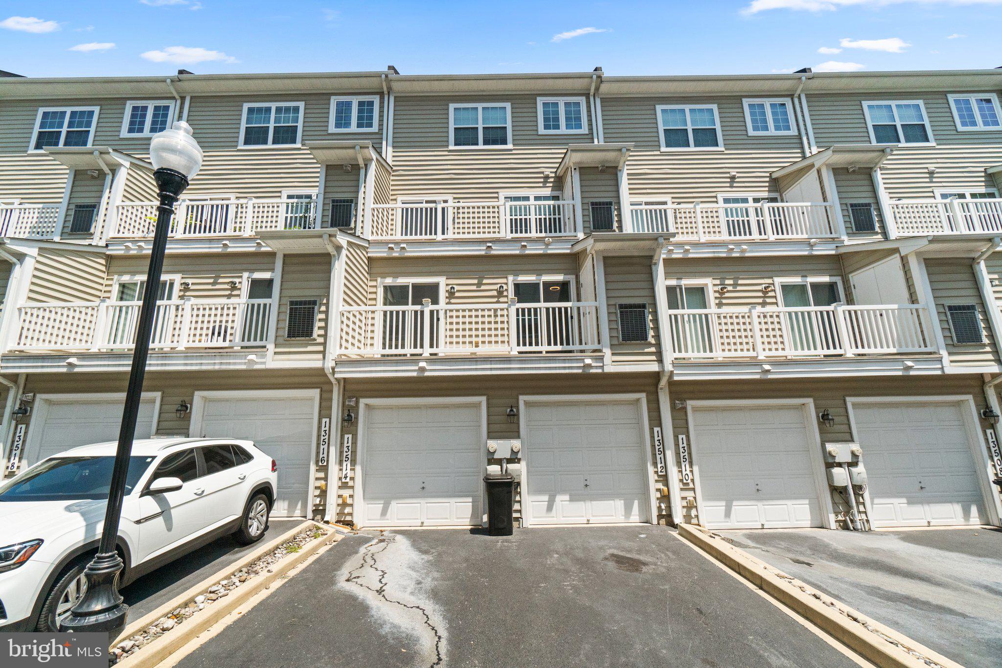 BUCKINGHAM STATION - Residential