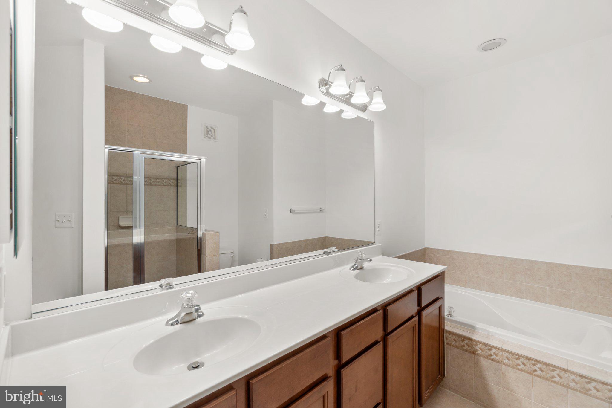 BUCKINGHAM STATION - Residential